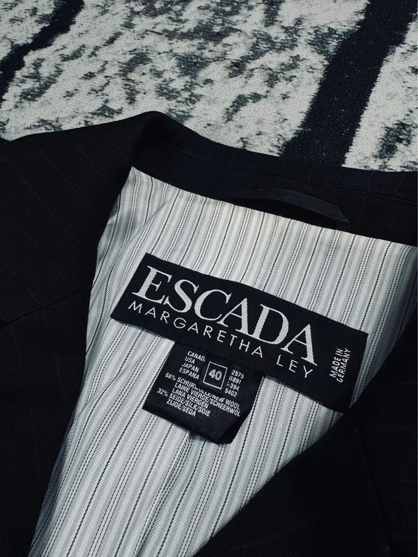 Escada Escada jacket black wool silk 40 Size S / US 4 / IT 40 - 4 Thumbnail