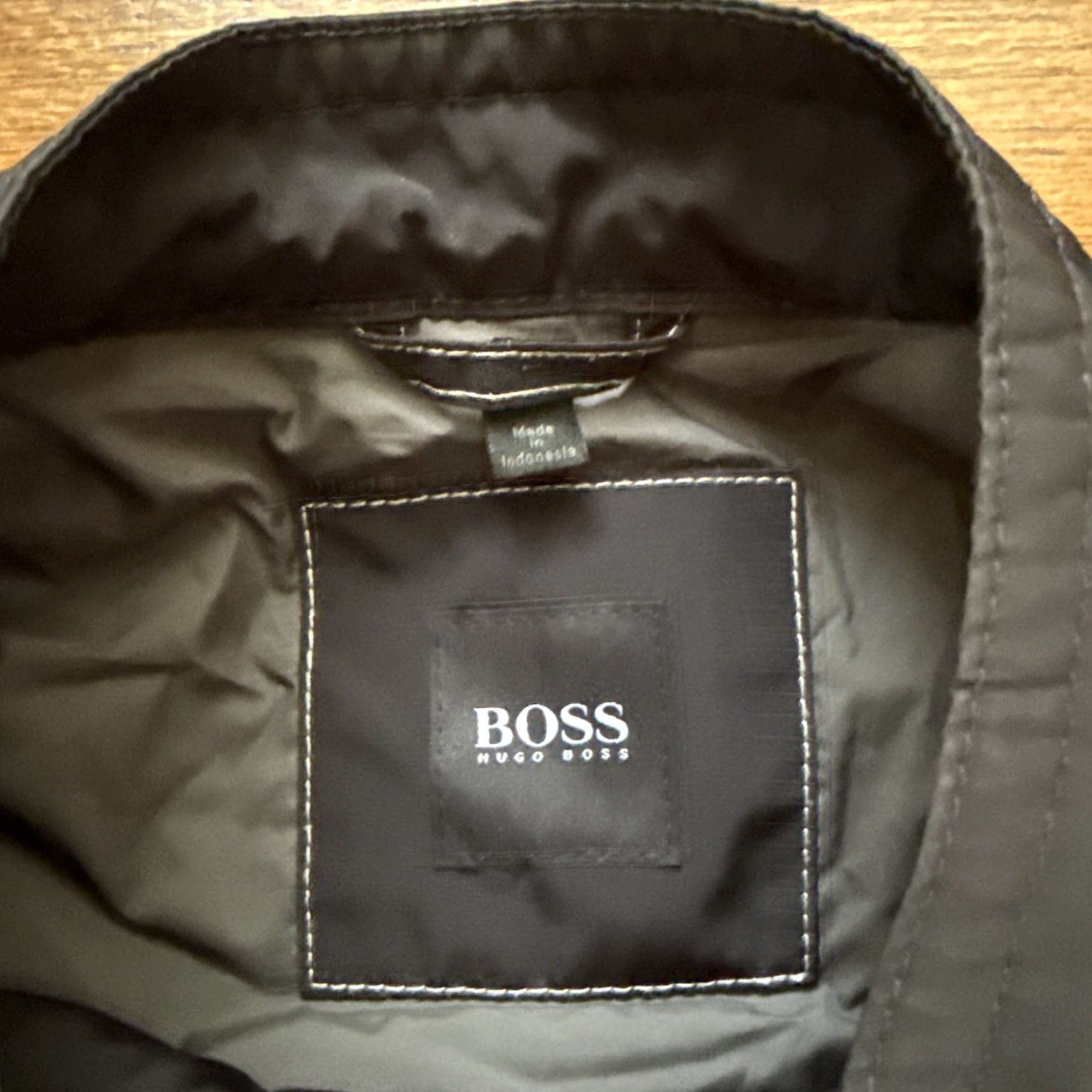 Hugo Boss HUGO BOSS BLACK POLYESTER BLEND LONG SLEEVE ZIP FRONT JACKET MEN'S 40R C24 Size US L / EU 52-54 / 3 - 2 Thumbnail