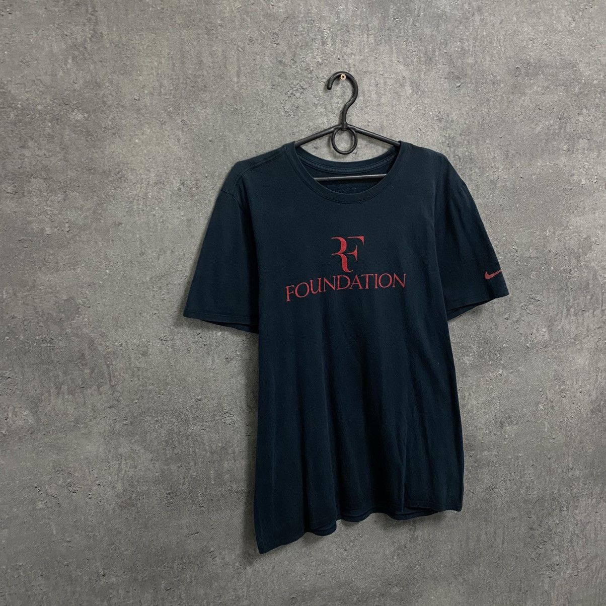 Nike Vintage Nike Roger Federer T-Shirt Big Logo Tee Y2K Size US L / EU 52-54 / 3 - 3 Thumbnail