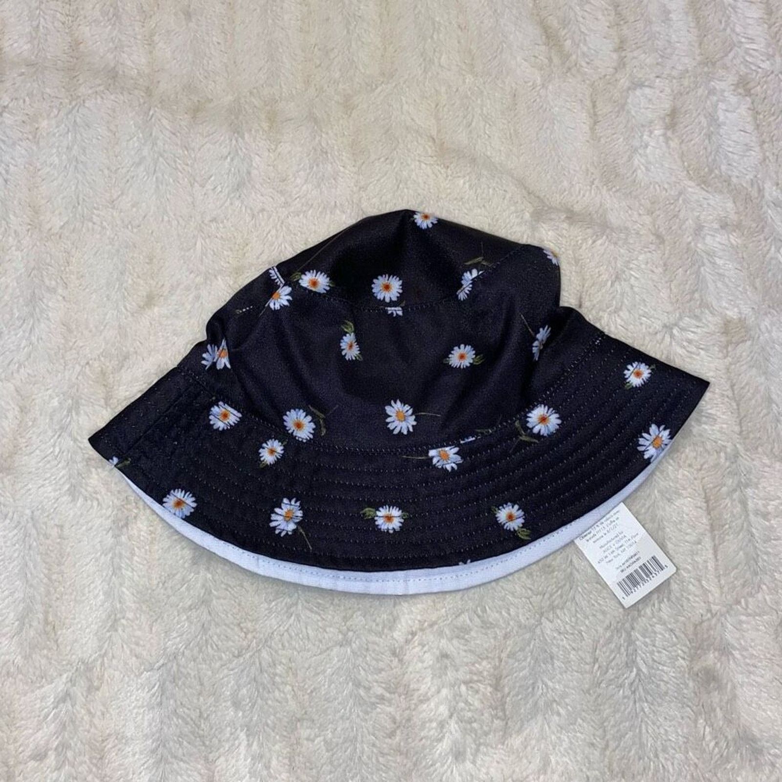 Alice + Olivia Alice and Olivia floral reversible bucket hat | Sz OS, NWT Size ONE SIZE - 2 Thumbnail