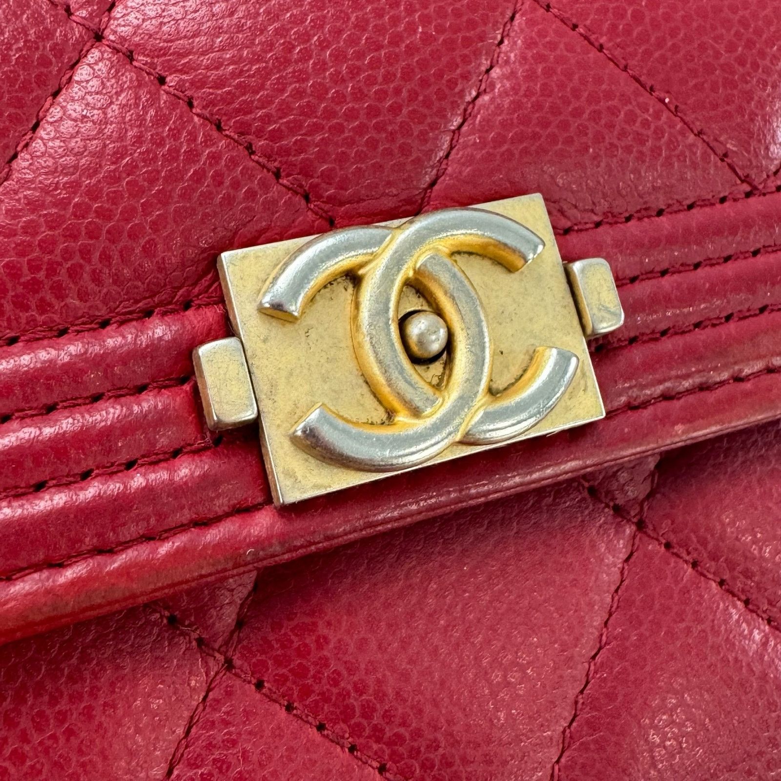 Chanel Chanel CC Boy Flap Red Matelassé Wallet Size ONE SIZE - 15 Thumbnail
