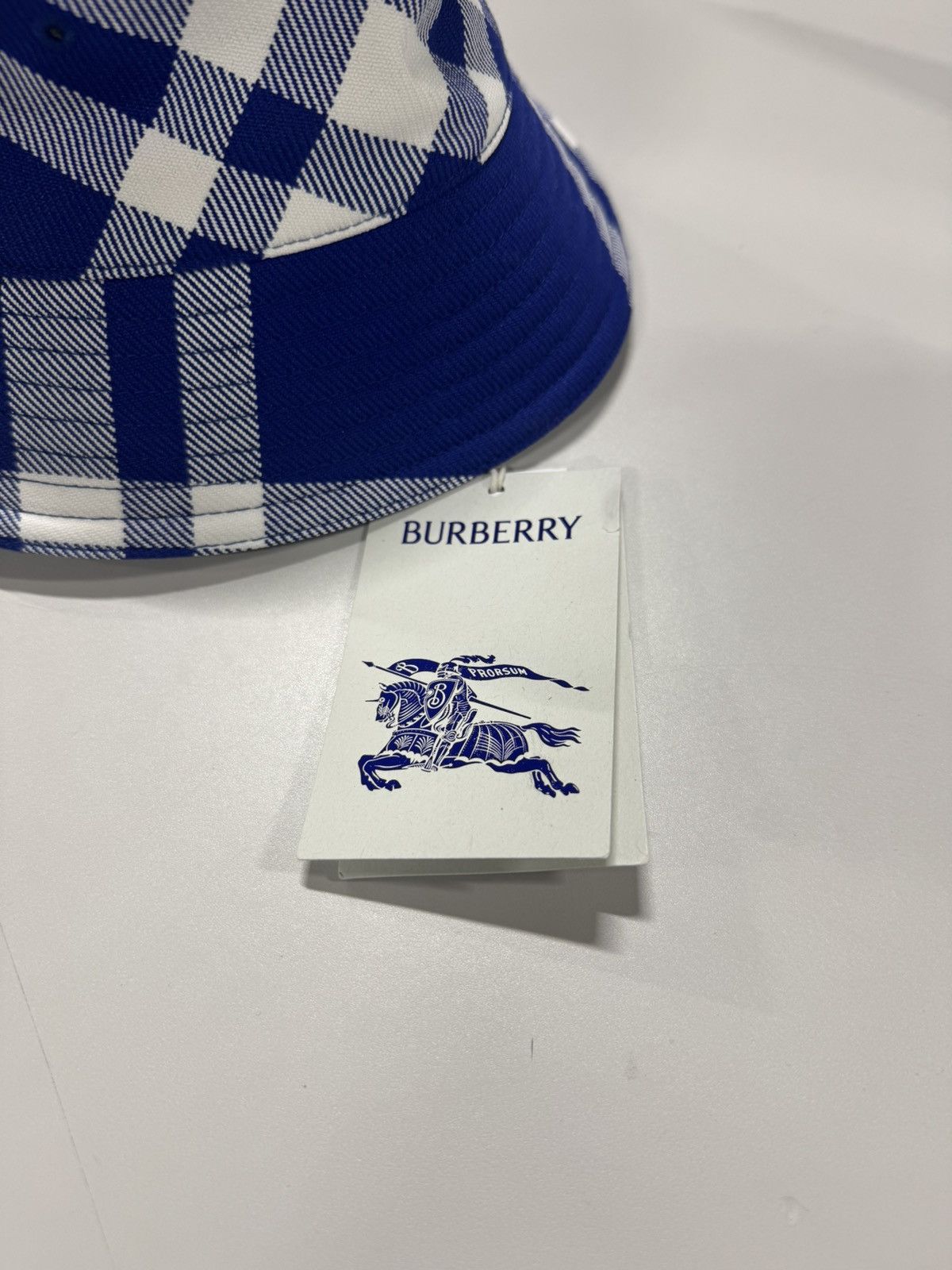 Burberry Burberry Classic Check Bucket Hat 600$ Size ONE SIZE - 3 Thumbnail