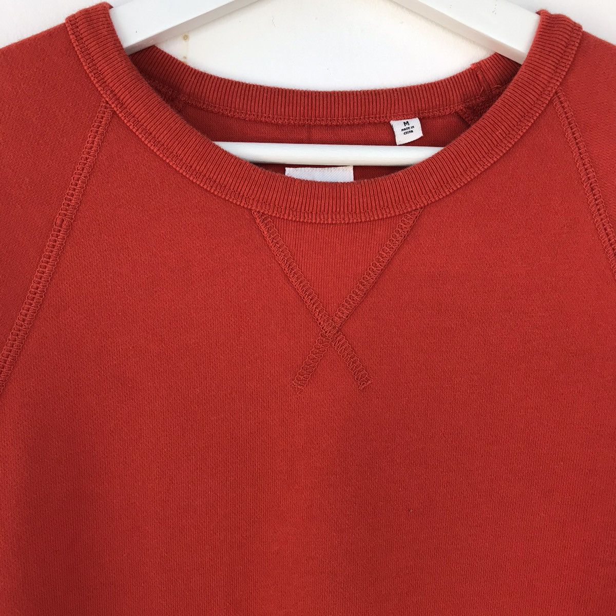 Uniqlo Uniqlo plain orange crewneck sweatshirt Size US M / EU 48-50 / 2 - 5 Thumbnail