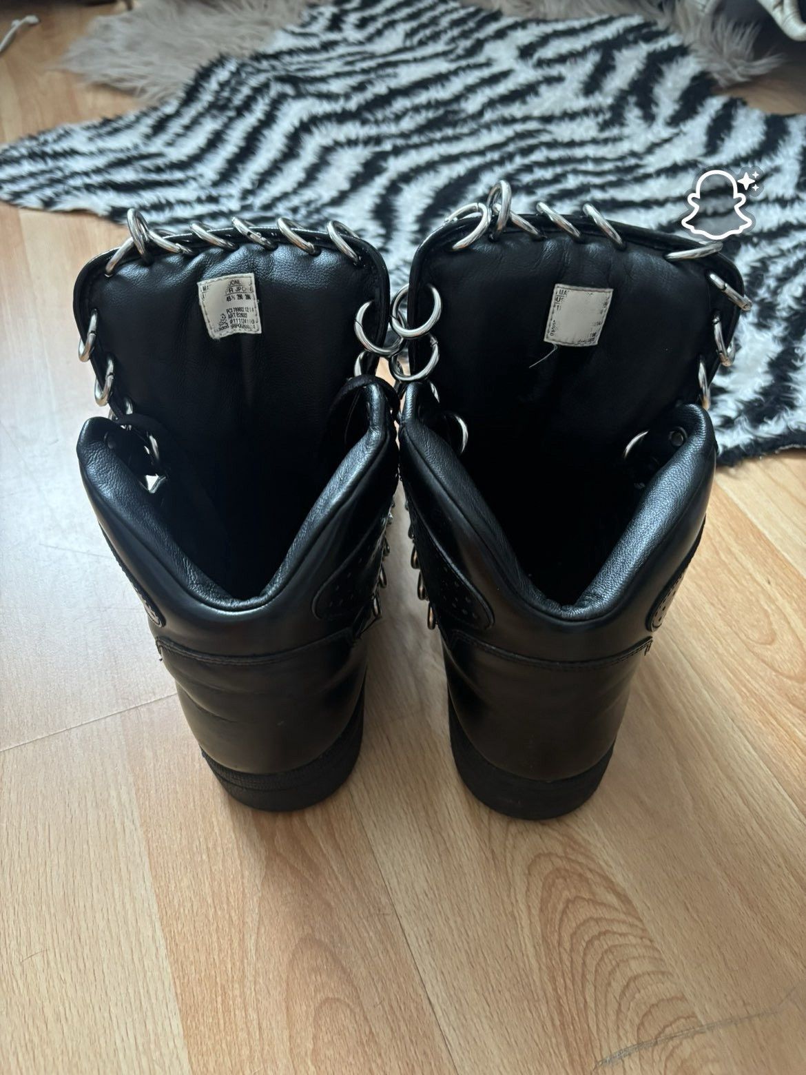 Adidas × Jeremy Scott Adidas x Jeremy Scott Js Instinct Hi Ring Black Size US 10 / EU 43 - 5 Thumbnail