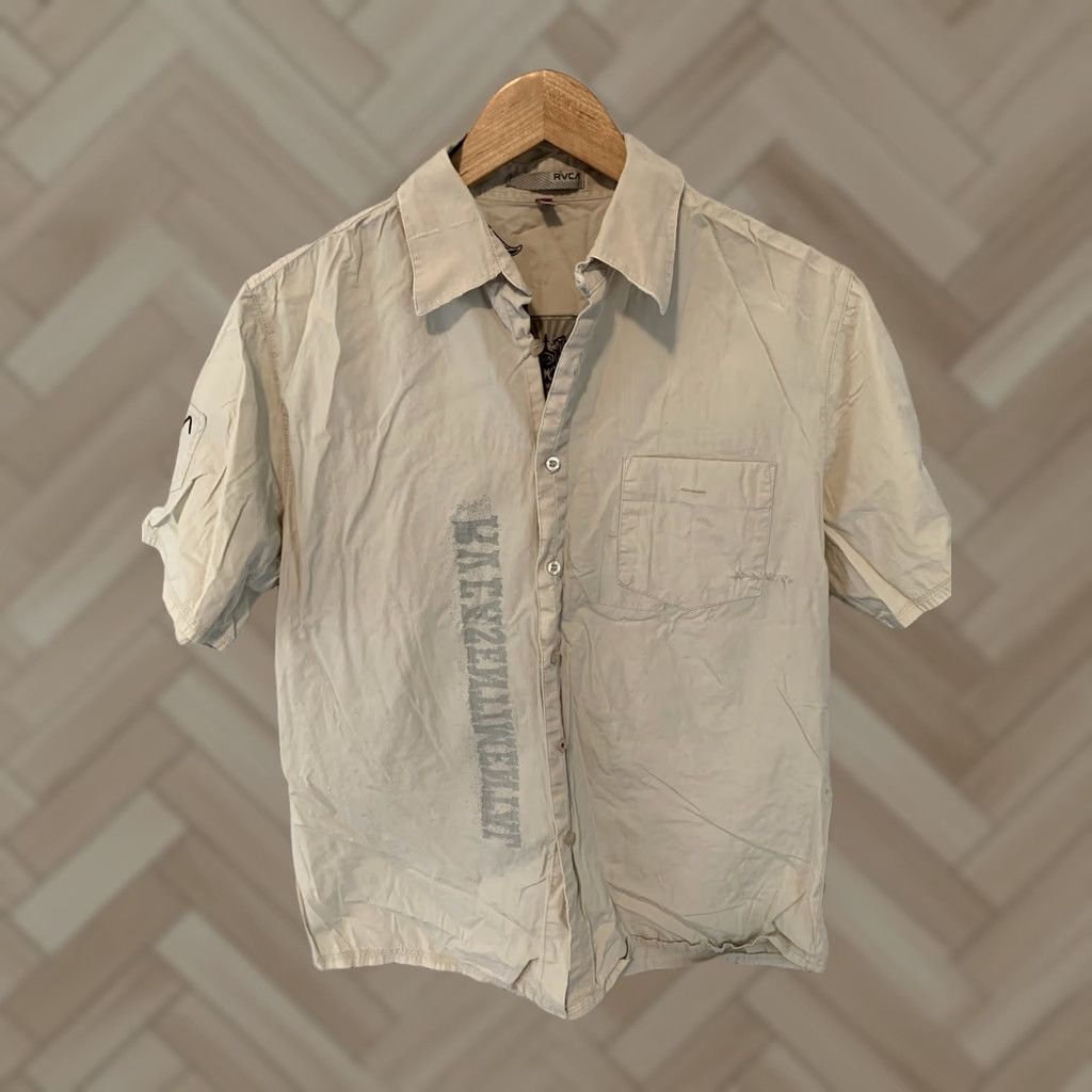 RVCA RVCA Mens Beige Khaki Short Sleeve Button Front Shirt M Regular Size Beige Color T3 Button-Up Shirt Mens 90s Style? Size US M / EU 48-50 / 2 - 1 Thumbnail
