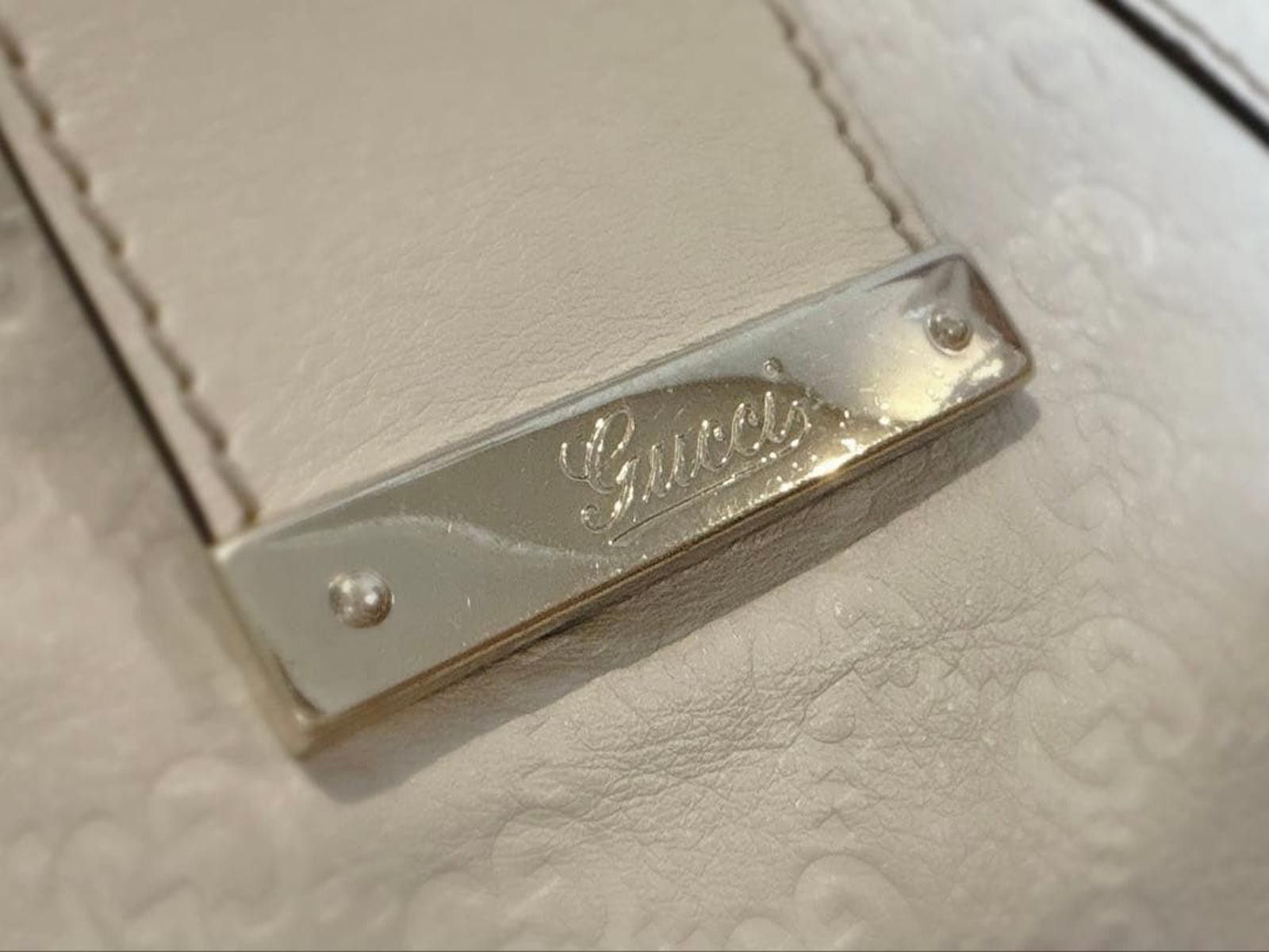 Gucci Gucci - Cream Leather Tote Bag with Signature GG Pattern Size ONE SIZE - 2 Thumbnail