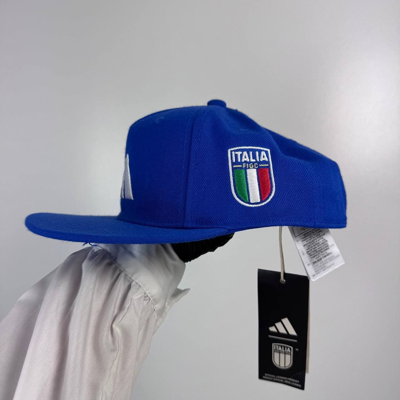 Adidas Adidas Italy FIGC Snapback Cap Blue Youth NWT Football Hat Size ONE SIZE - 6 Thumbnail