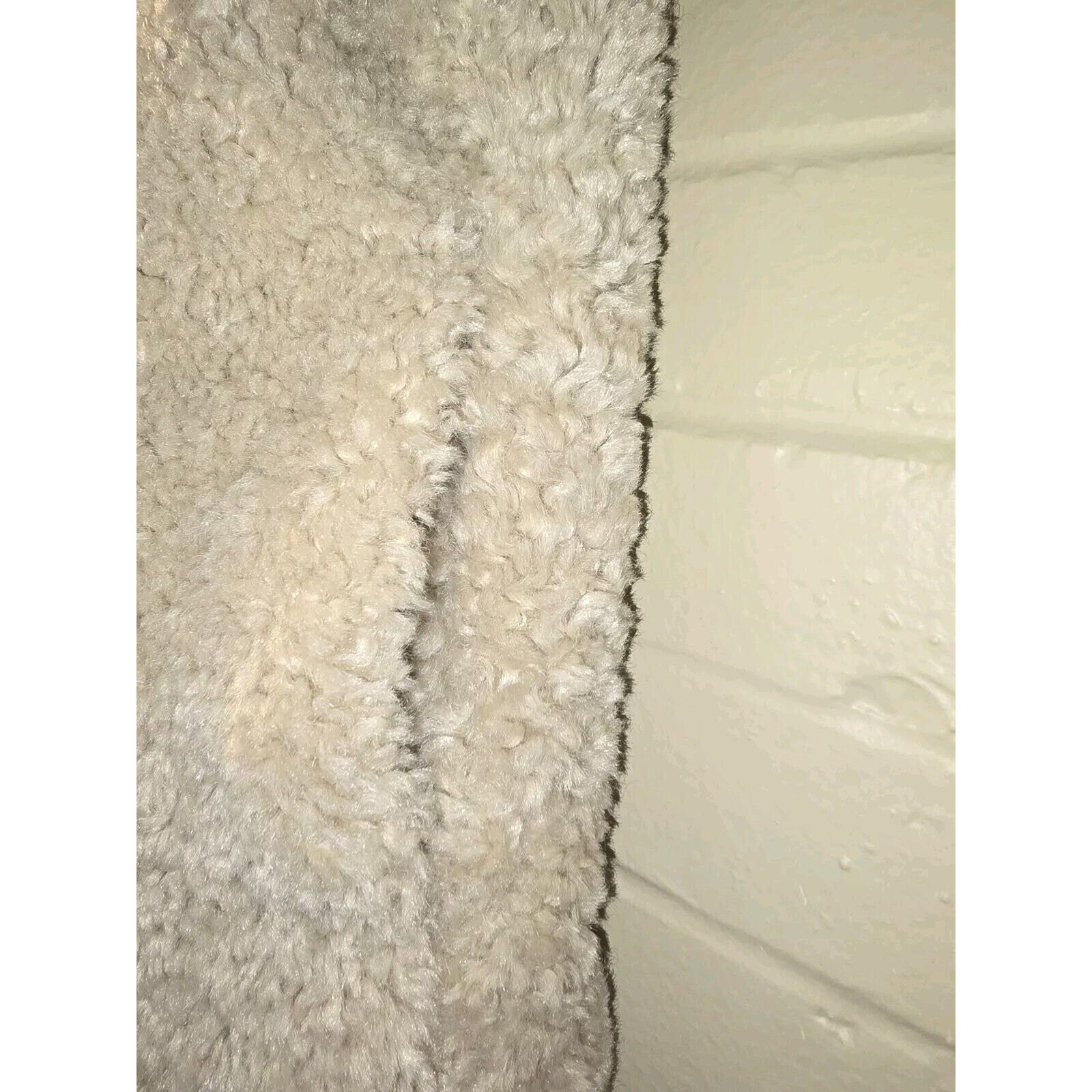 BKE BKE Faux Fur Vest Sherpa Fleece Cream Size Small Pockets NWT Size S / US 4 / IT 40 - 5 Thumbnail