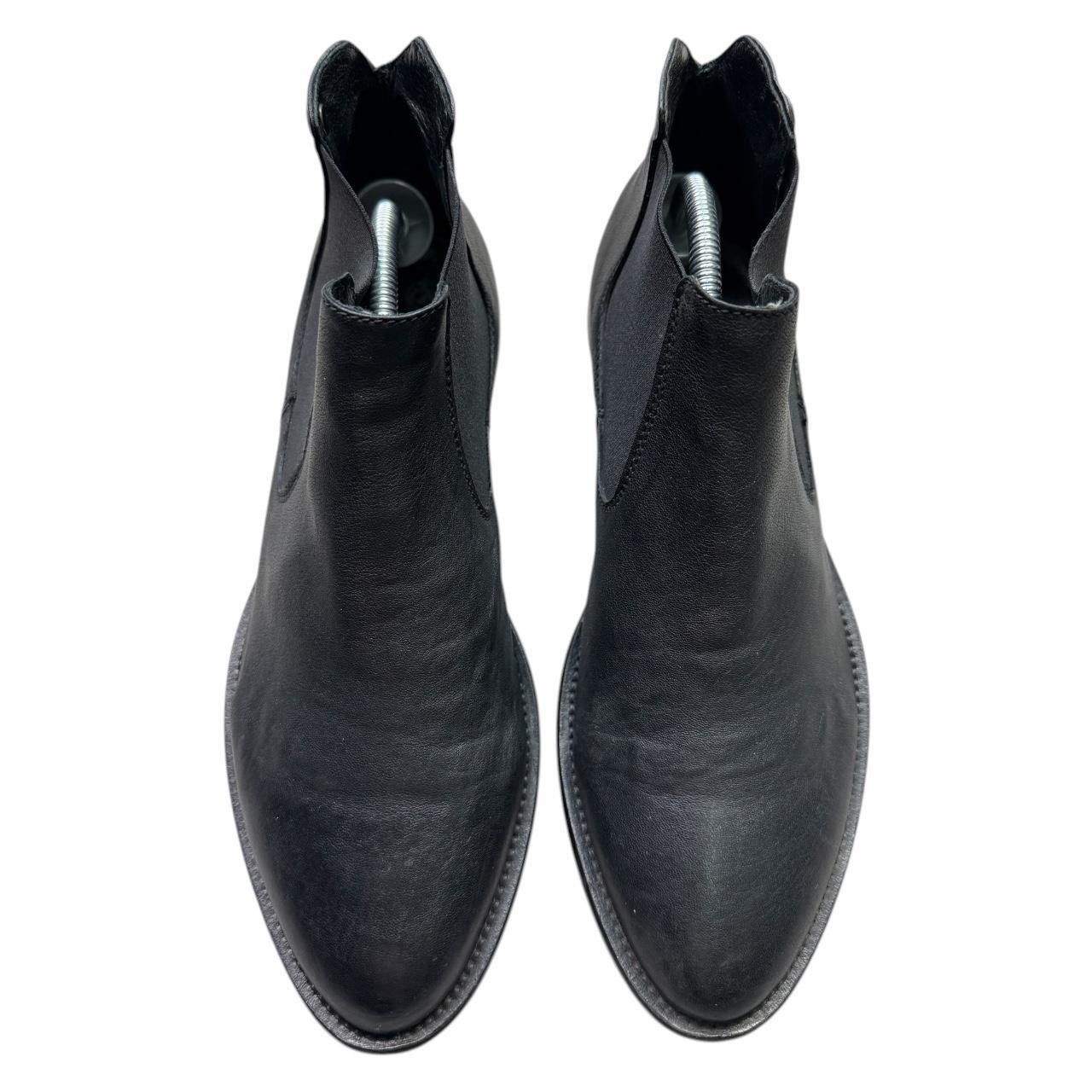 Just Cavalli Just cavalli black leather Chelsea boots with gold logo Size US 9 / EU 42 - 2 Thumbnail