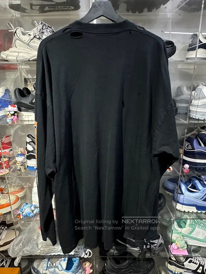 Balenciaga Balenciaga Black Destroyed Double B Scissors Long Sleeve Size US L / EU 52-54 / 3 - 2 Thumbnail