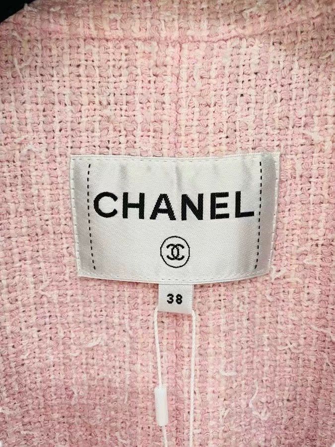 Chanel Chanel Short-sleeved tweed suit jacket Size XS / US 0-2 / IT 36-38 - 2 Thumbnail
