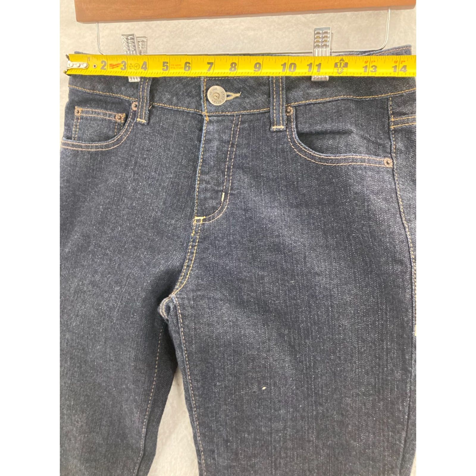 DKNY DKNY Jeans Womens 6R Soho Dark Wash Faux Pockets Denim Regular Straight 29x33 Blue/Dark 90s Bohemian Mens Girls Size 28" / US 6 / IT 42 - 2 Thumbnail