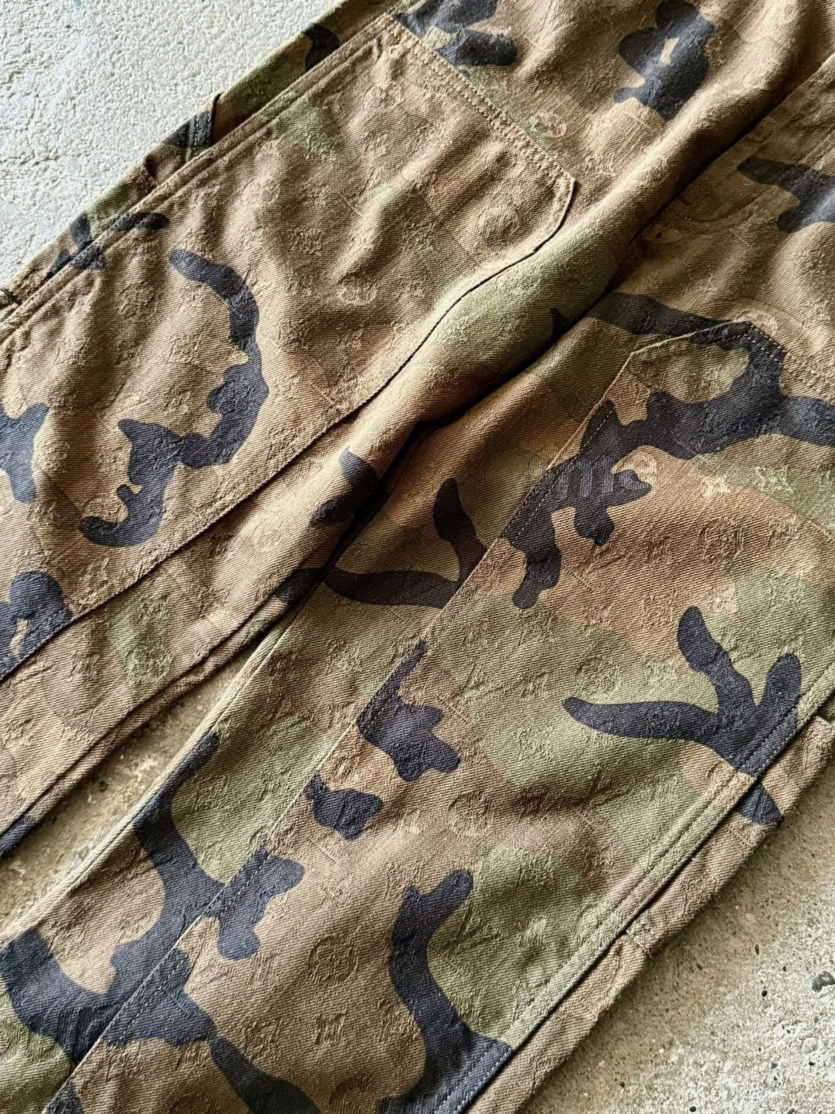 Louis Vuitton × Supreme Louis Vuitton - Supreme -SS16- Jacquard Camo Carpenter Jeans Size US 30 / EU 46 - 4 Thumbnail