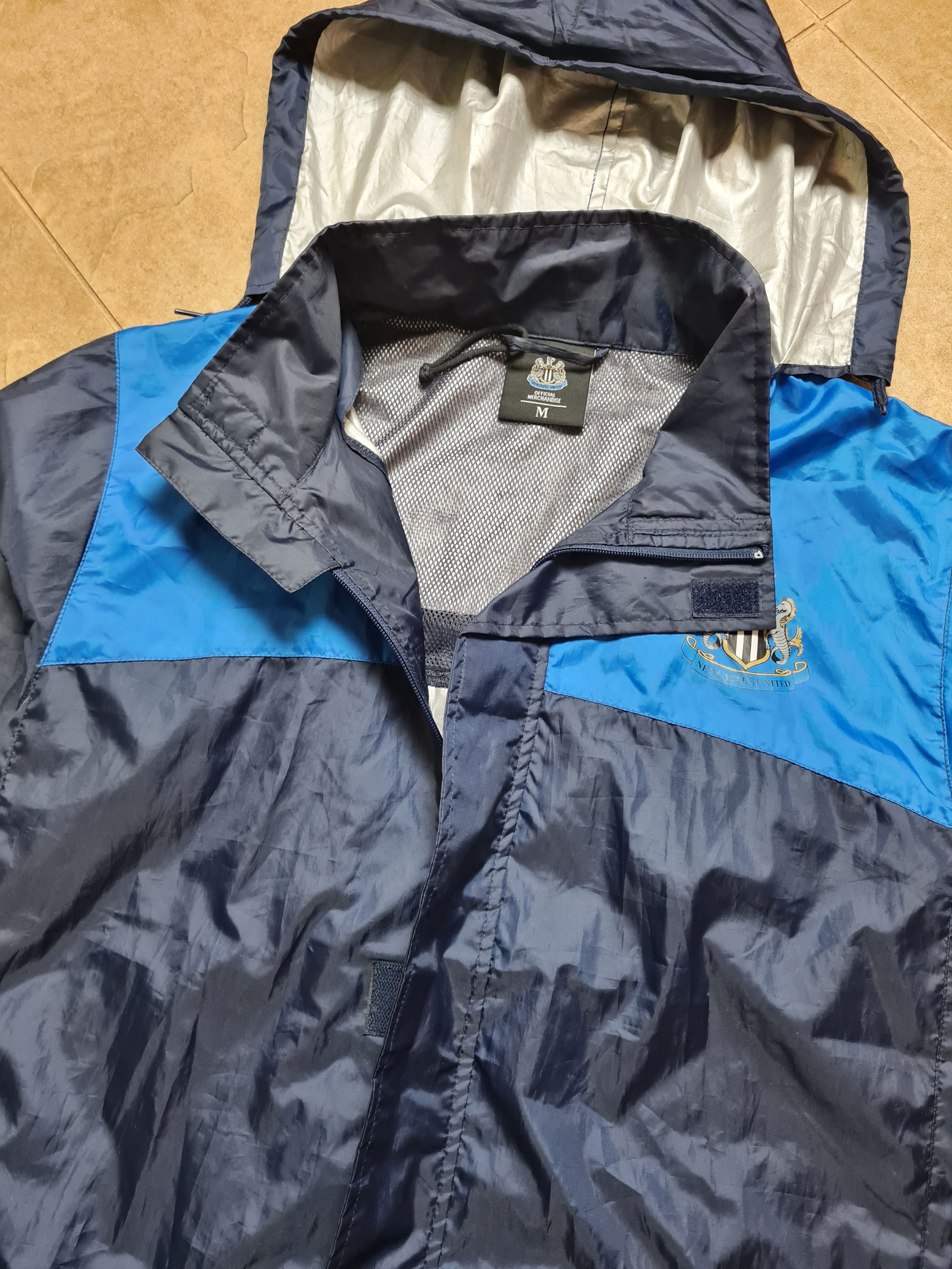 Other Rare 90s Newcastle United Training Rain Coat Jacket Size US M / EU 48-50 / 2 - 3 Thumbnail