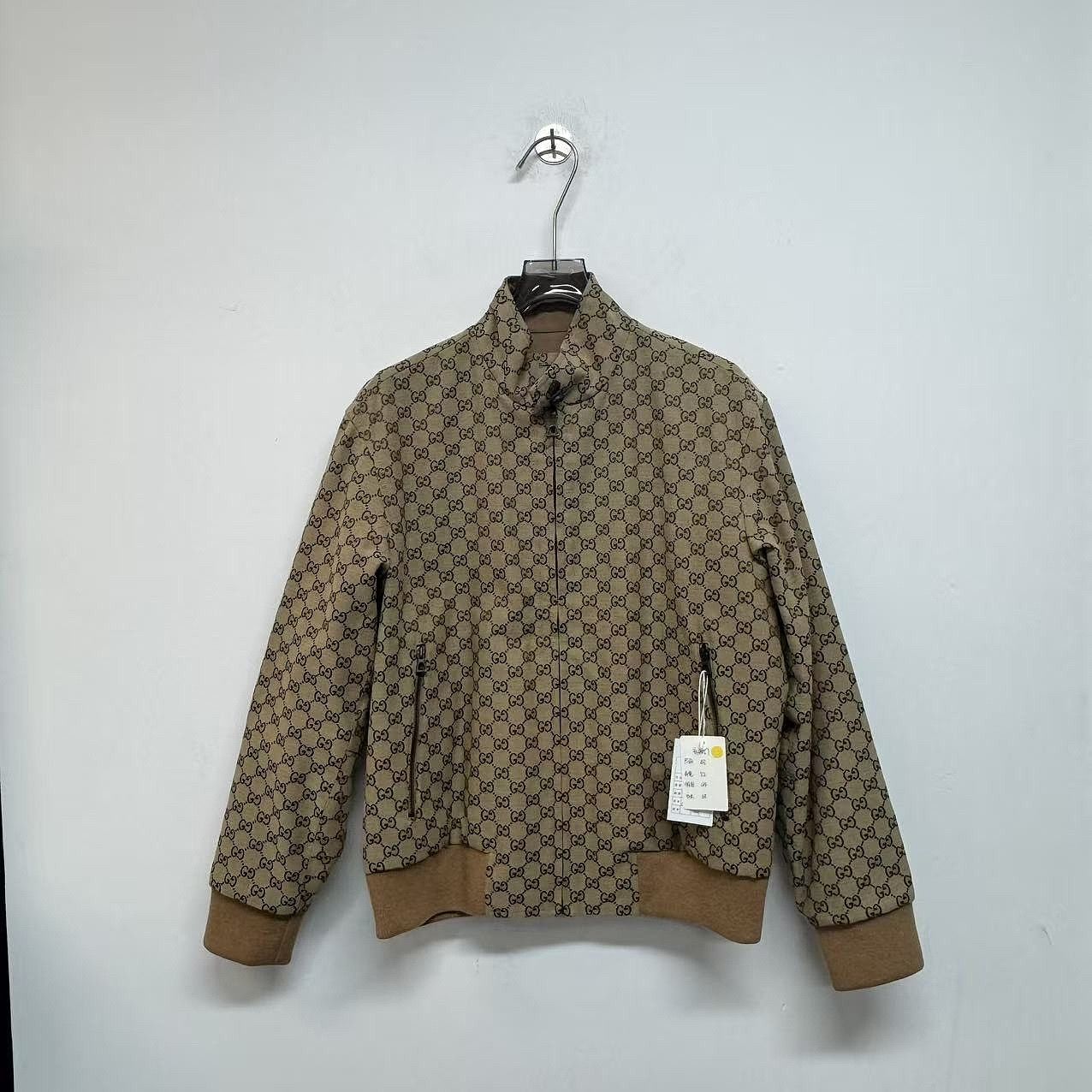Gucci Gucci Reversible GG Logo Bomber Jacket Size M Size US M / EU 48-50 / 2 - 1 Thumbnail