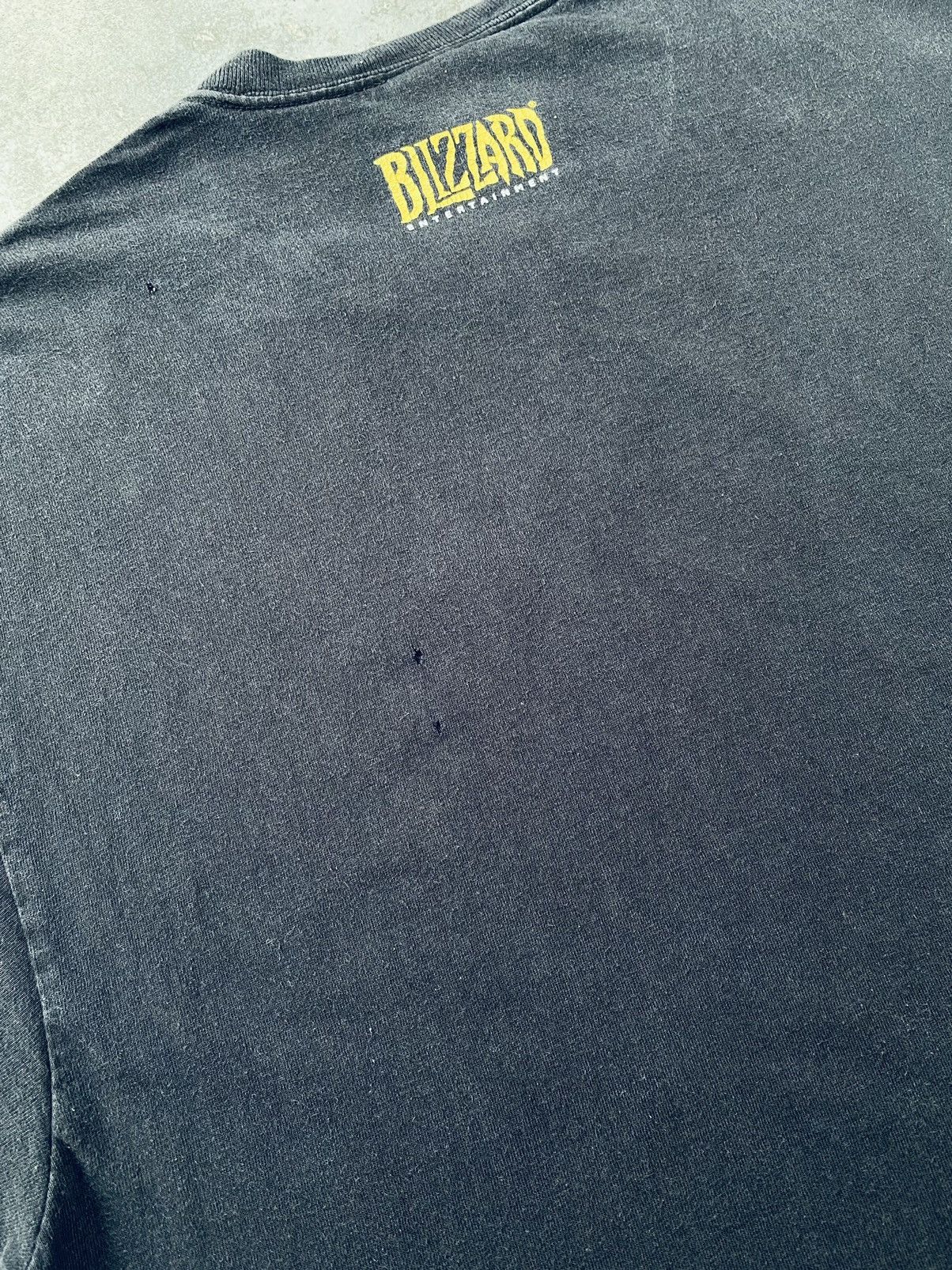 Vintage Vintage Anime Game World Of Warcraft Distressed Tees Size US L / EU 52-54 / 3 - 14 Thumbnail