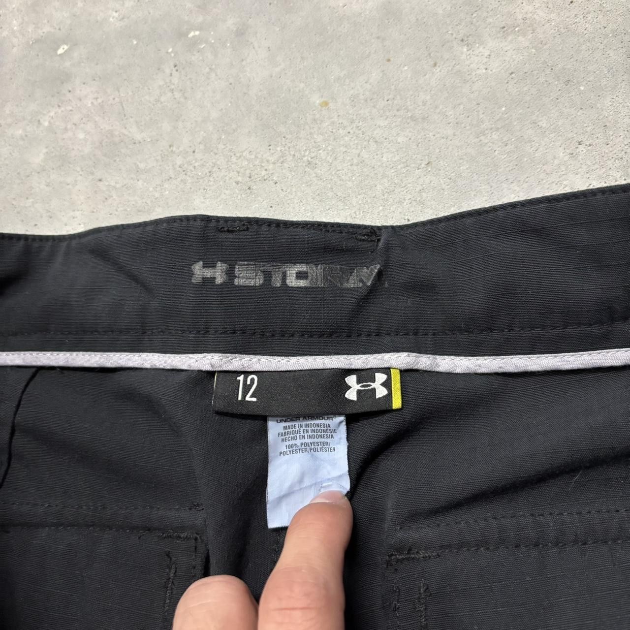Japanese Brand Under Armour Size US 33 - 7 Thumbnail