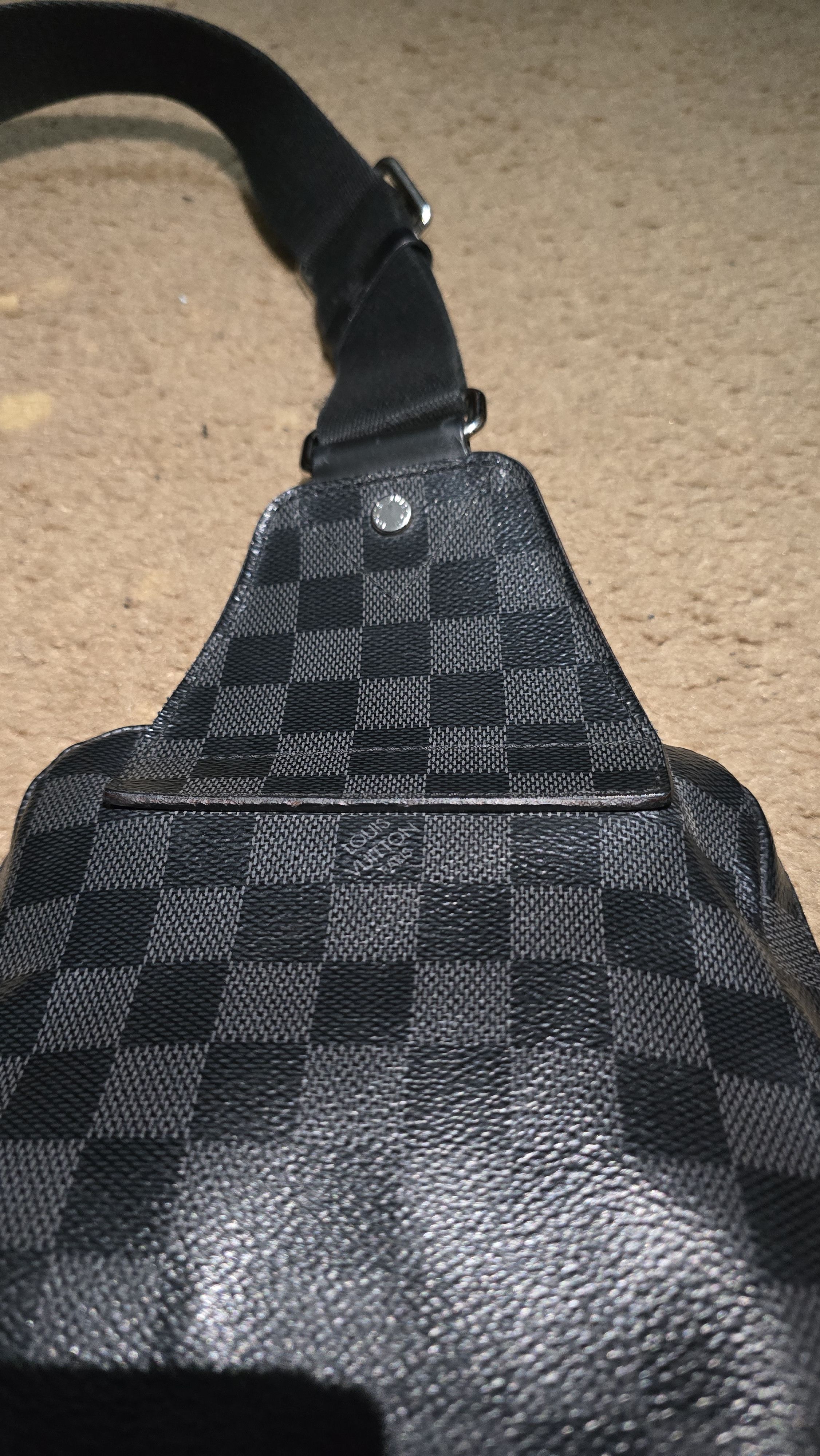 Louis Vuitton Louis Vuitton Avenue Sling Bag Graphite Damier Size ONE SIZE - 5 Thumbnail