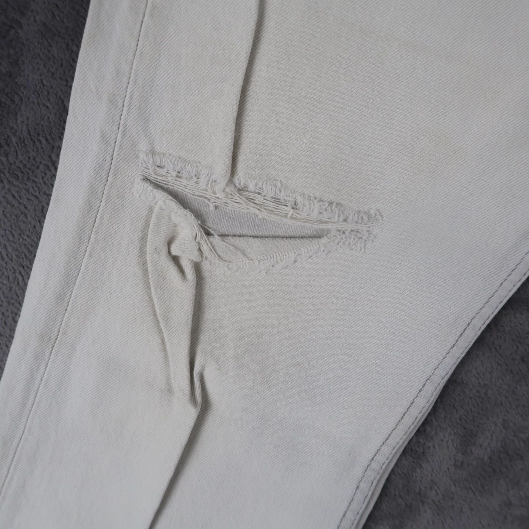 Vintage Levi's 501 Jeans 34x30 Regular Fit Straight Denim Light Gray Men 90s USA