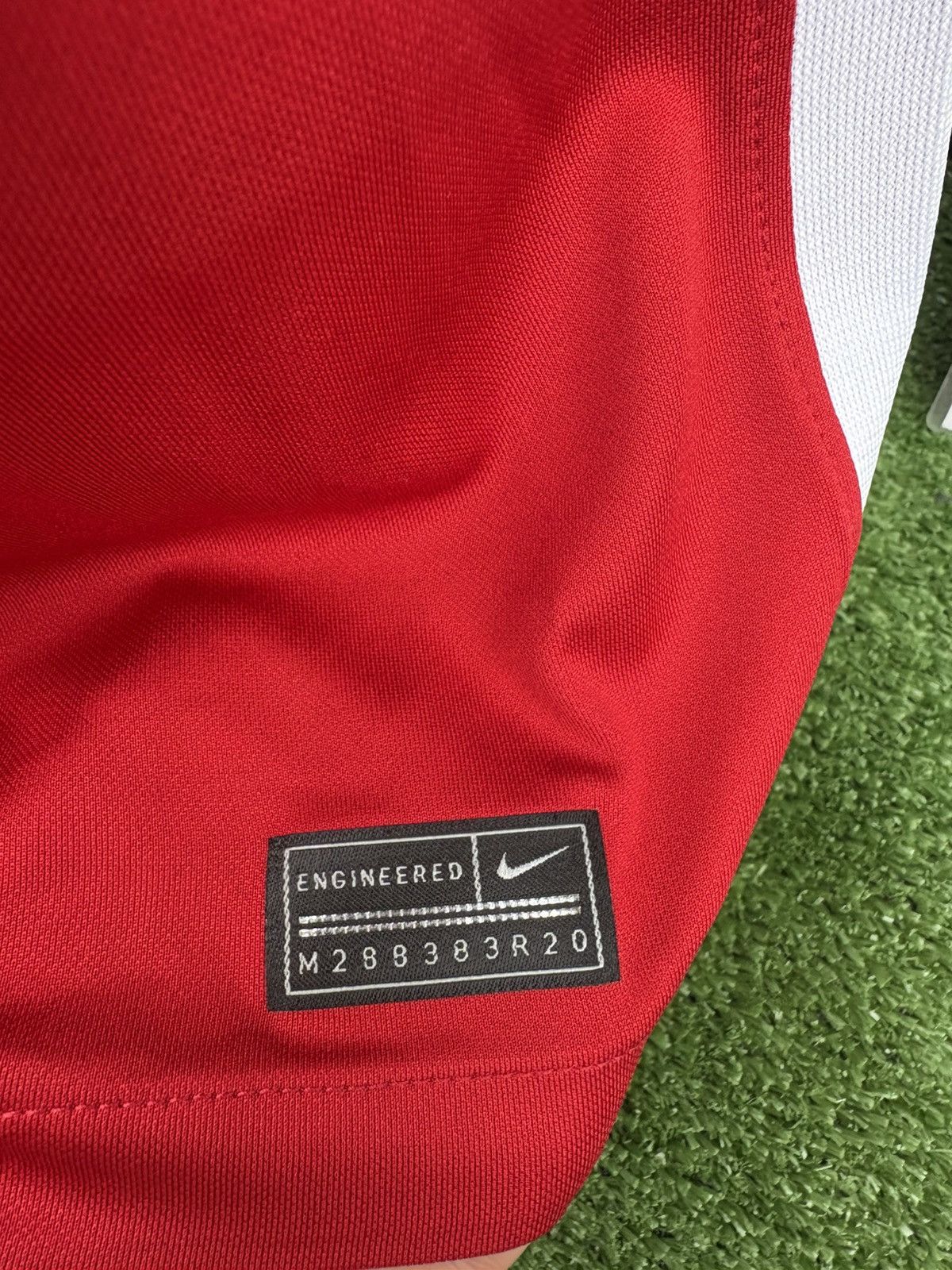 Nike Thiago jersey liverpool Size US S / EU 44-46 / 1 - 9 Thumbnail
