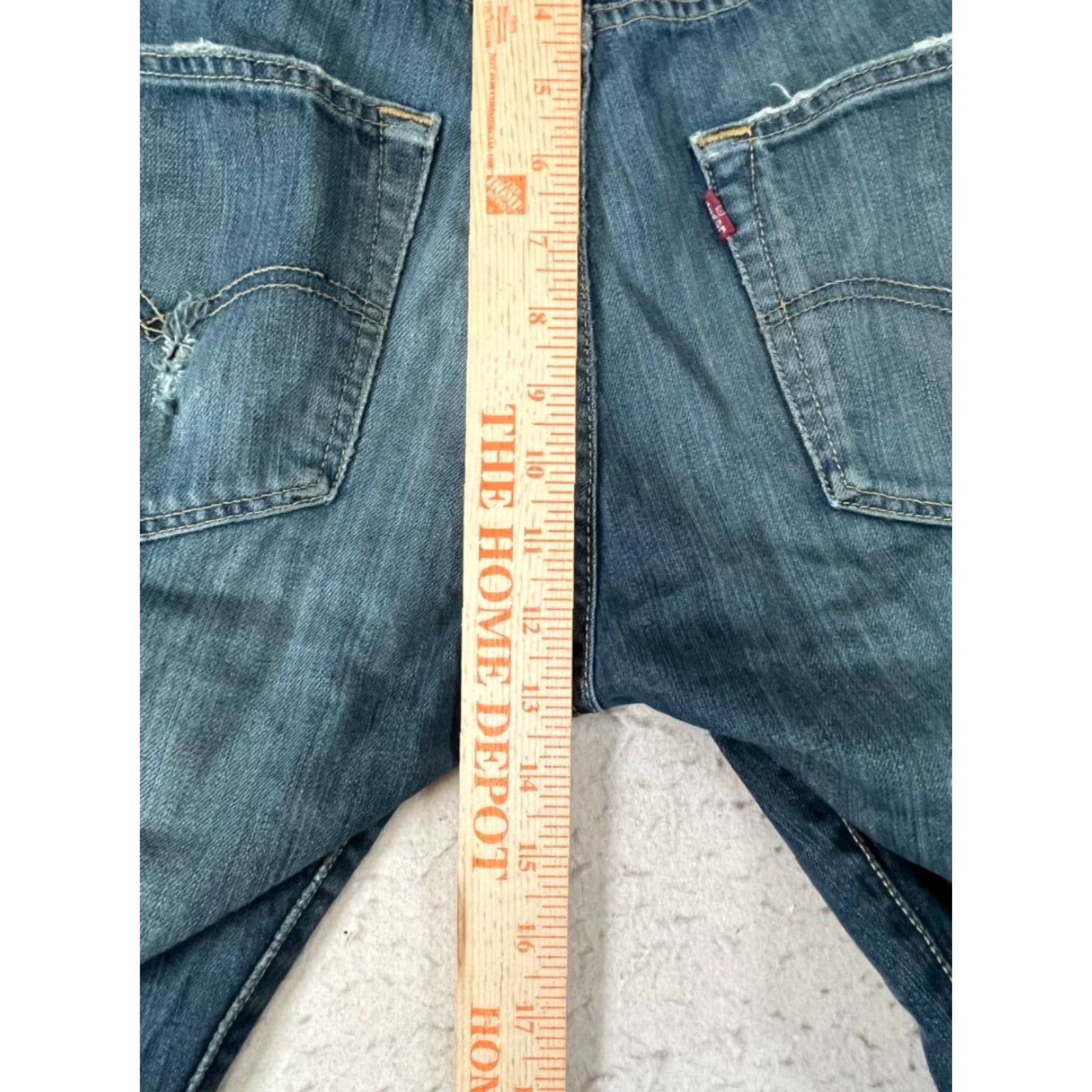Levi's VINTAGE Levi's 501 Jeans Button Fly 32x36 Denim Blue Regular Men Straight 5-Pocket See Pics Size US 32 / EU 48 - 4 Thumbnail