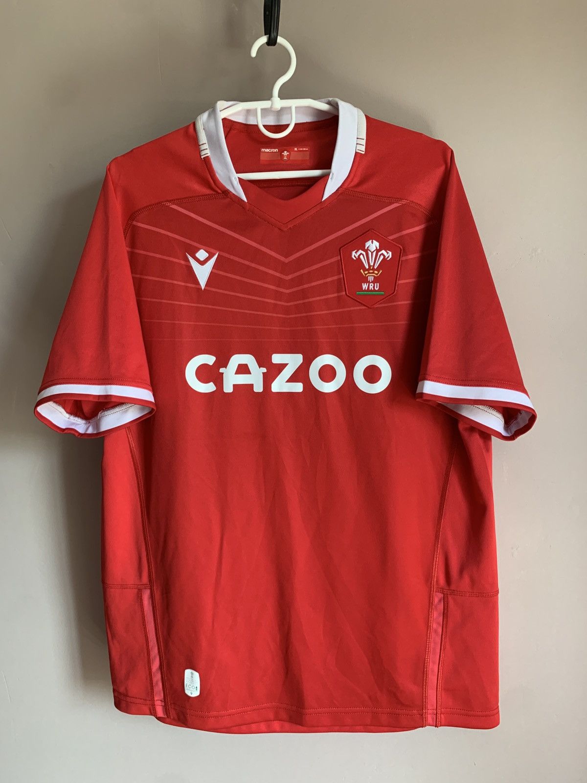 Macron Wales Home Rugby Union Shirt Macron Jersey Size XL Size US XL / EU 56 / 4 - 1 Thumbnail