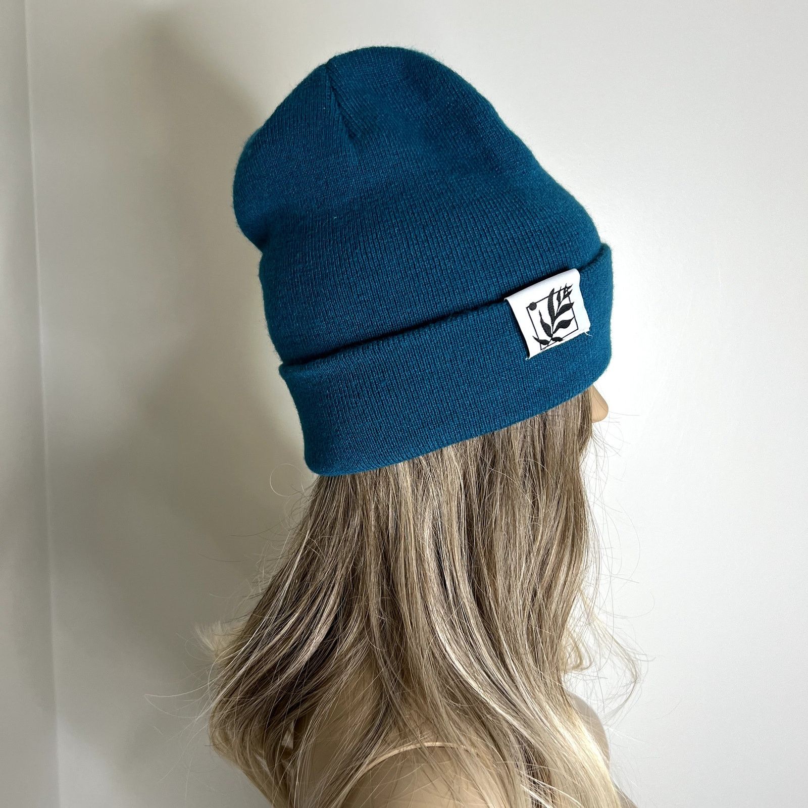 Other Fernway Blue Sesh Together Knit Beanie Hat Size ONE SIZE - 1 Thumbnail
