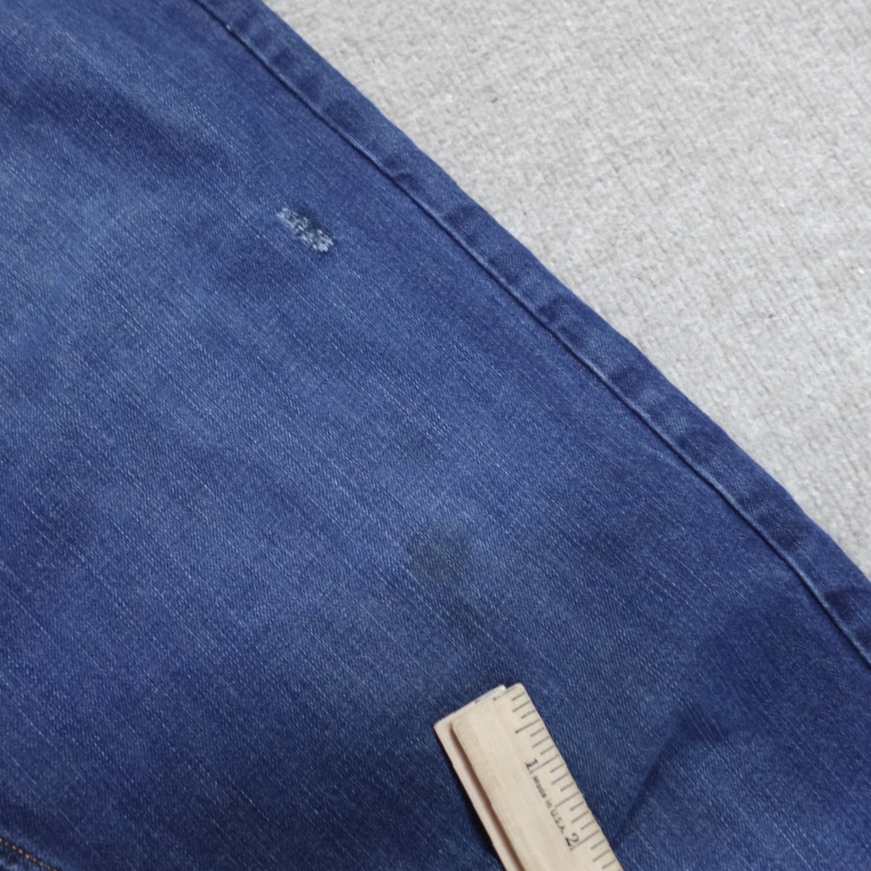 Diesel Diesel Larkee Jeans 33 Mens Cotton Denim Straight Blue Button Fly Belt Loops Inseam 32 Regular Size US 33 - 5 Thumbnail