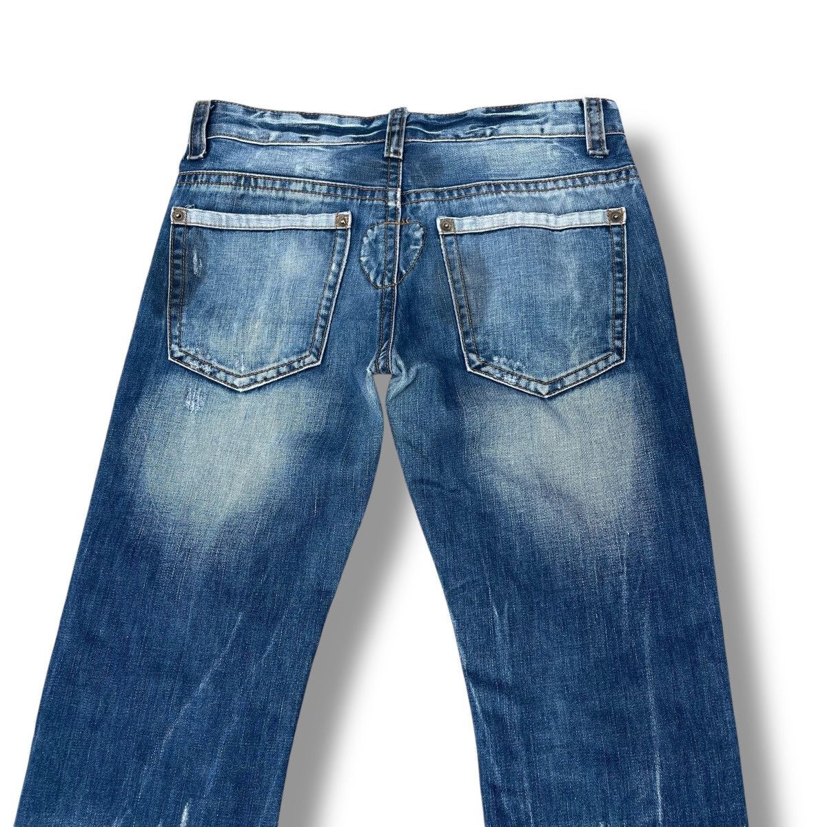 Dsquared2 DSQUARED2 WASHED DISTRESSED DENIM PANTS Size US 30 / EU 46 - 7 Thumbnail
