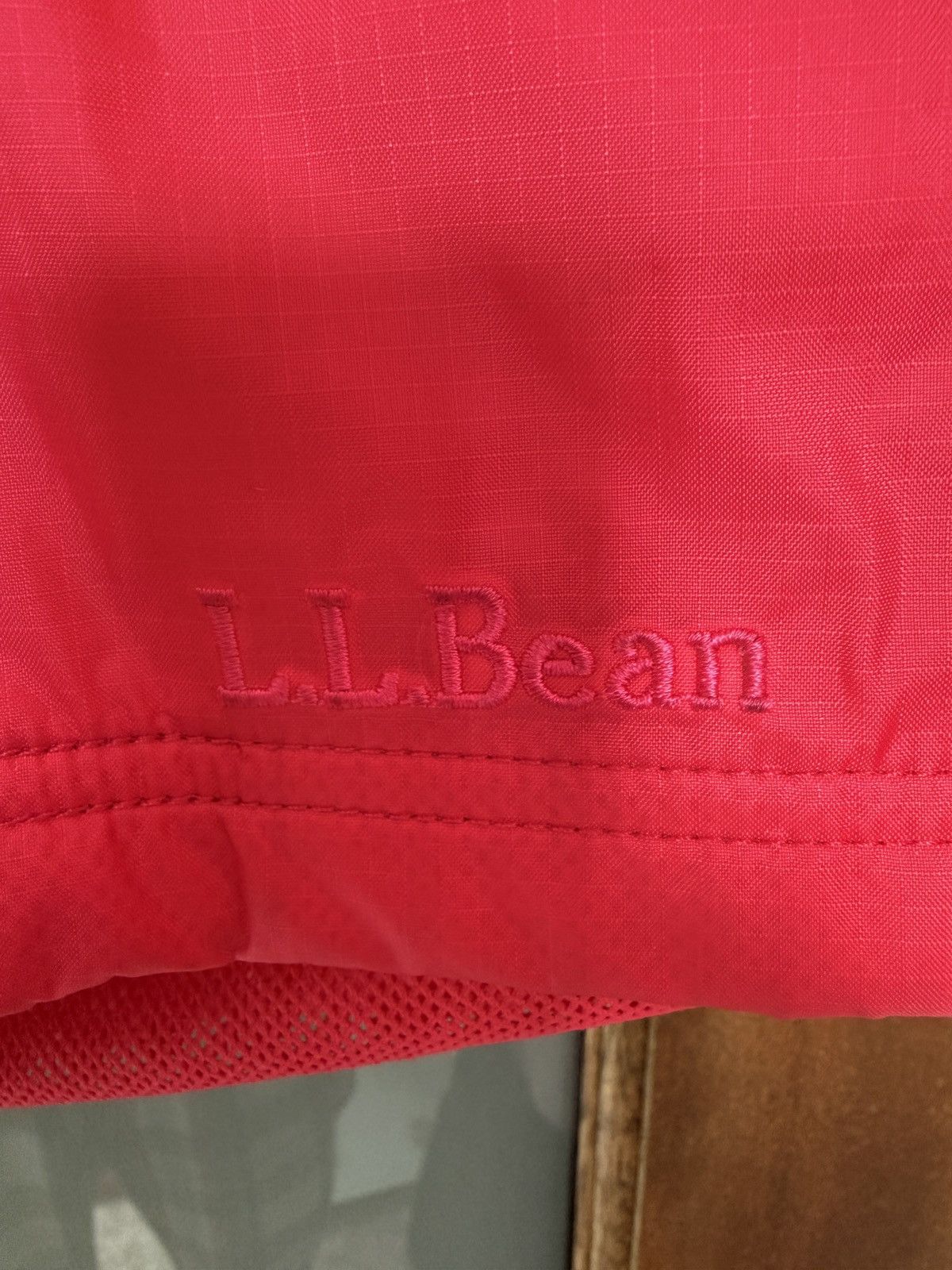 L.L. Bean L.L.Bean Women Red Nylon Lightweight Hooded Lined Win Size M / US 6-8 / IT 42-44 - 4 Thumbnail
