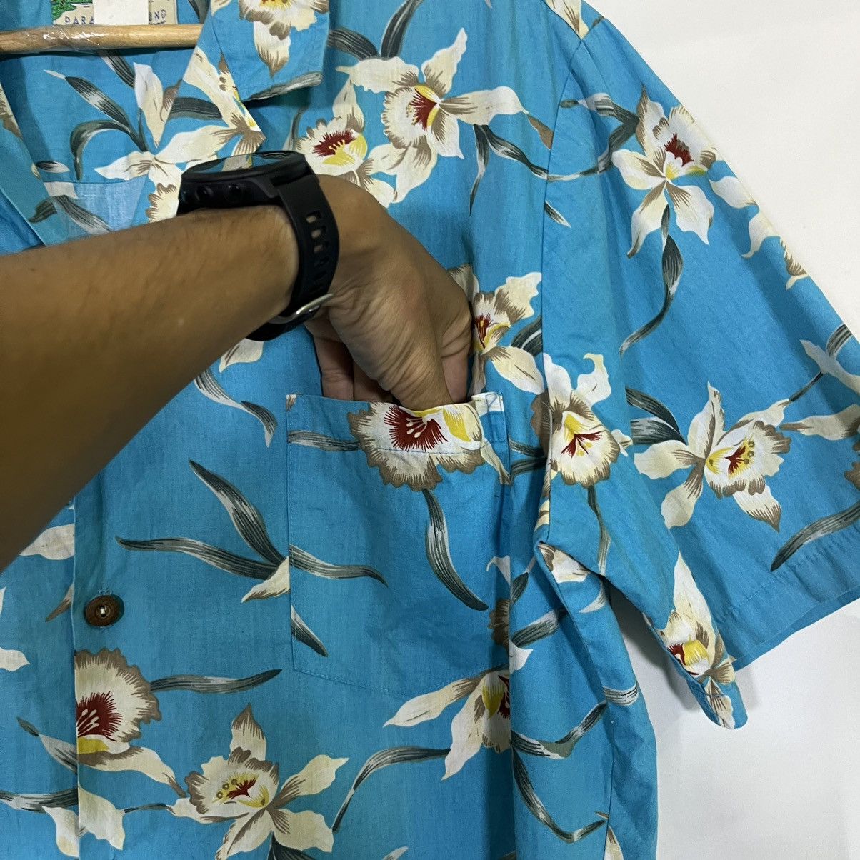 Vintage VINTAGE PARADISE FOUND HAWAI SHIRT Size US L / EU 52-54 / 3 - 3 Thumbnail