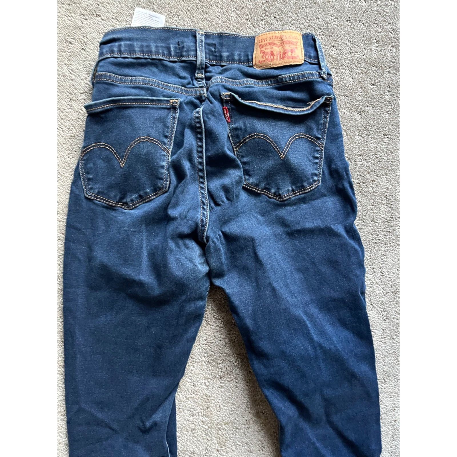 Levi's VINTAGE? (no) Levis 710 Levi'S 710 Slim Jeans Womens 26x29 Blue Denim Wash Stretch 26 Inseam 28 Zip Button Logo Zipper Cotton Denim Size 26" / US 2 / IT 38 - 7 Thumbnail