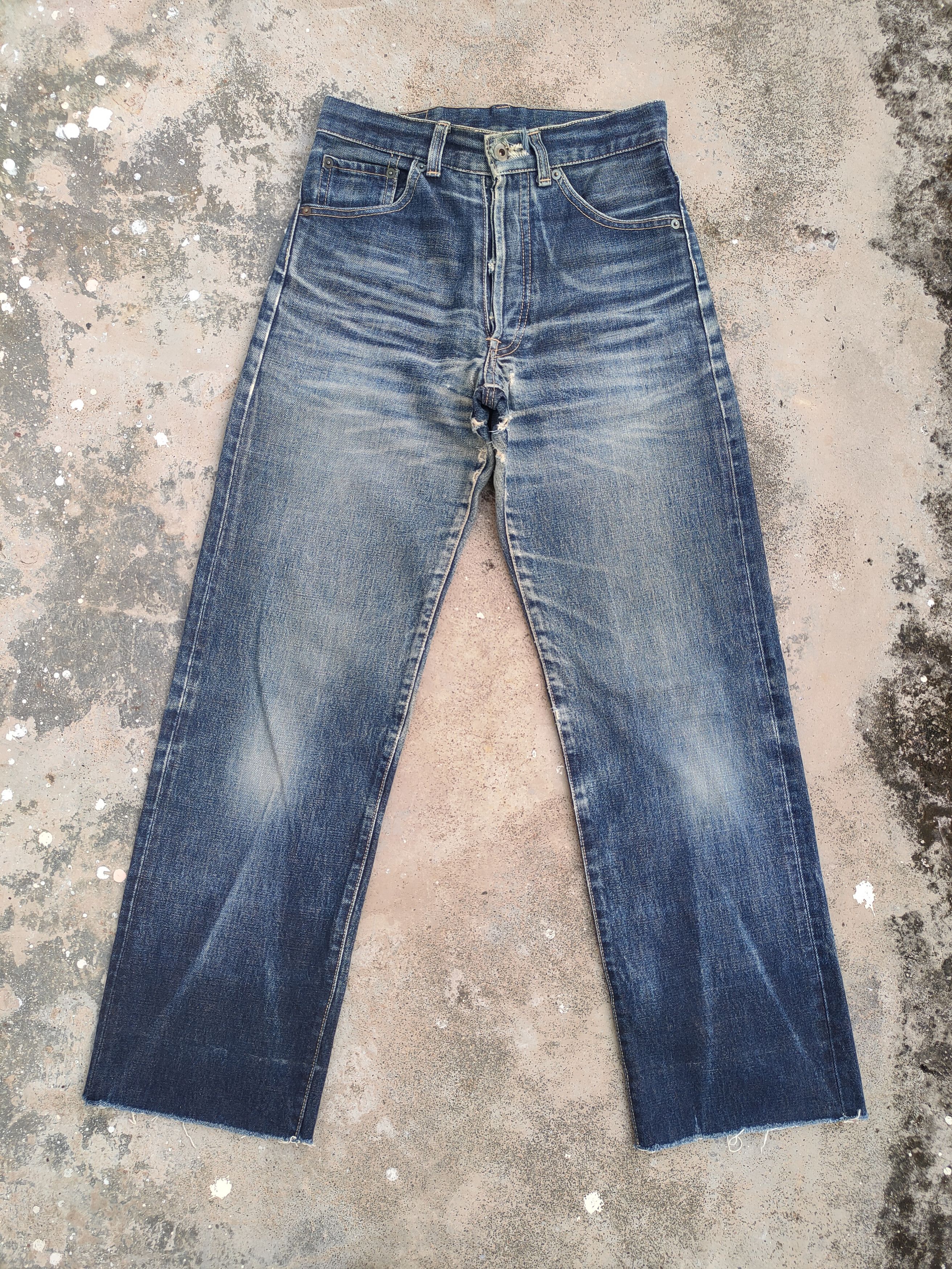 Japanese Brand VINTAGE SELVEDGE BUTTON FLY RIPPED JEANS DENIM PANTS Size US 27 - 3 Thumbnail