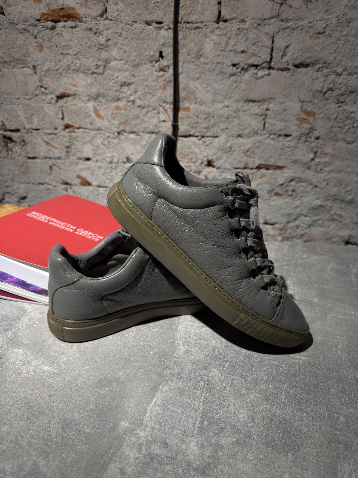Balenciaga Balenciaga arena low top sneaker 42 Size US 9 / EU 42 - 1 Thumbnail
