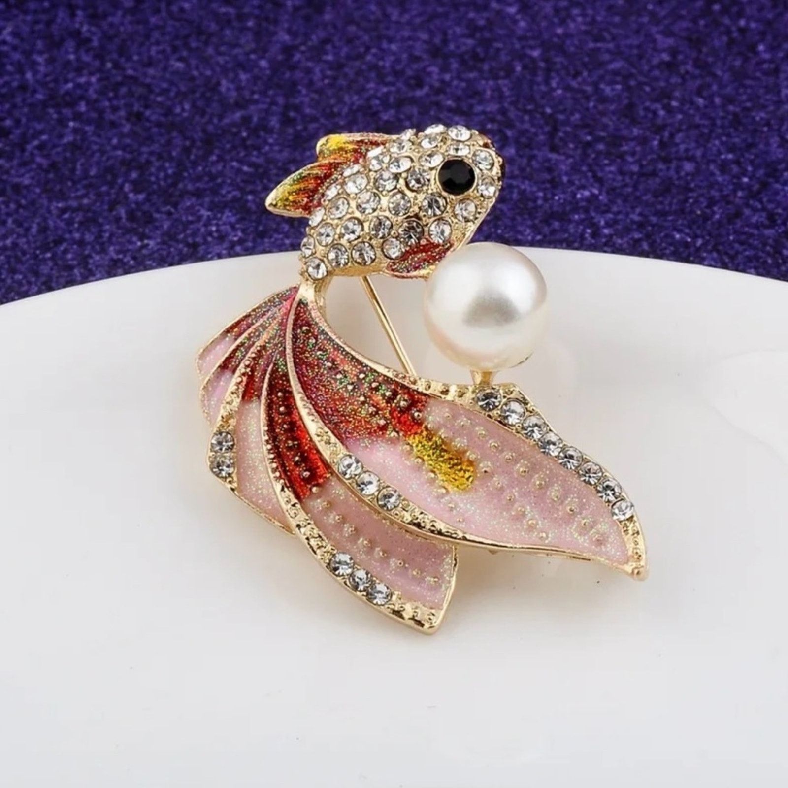 Other Cute Color Goldfish Brooch Fashion Rhinesonte Pearl Fish Size ONE SIZE - 1 Thumbnail
