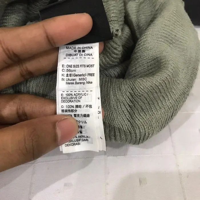 Nike × Vintage Nike Swoosh Plain Beanie Hat Size ONE SIZE - 7 Thumbnail