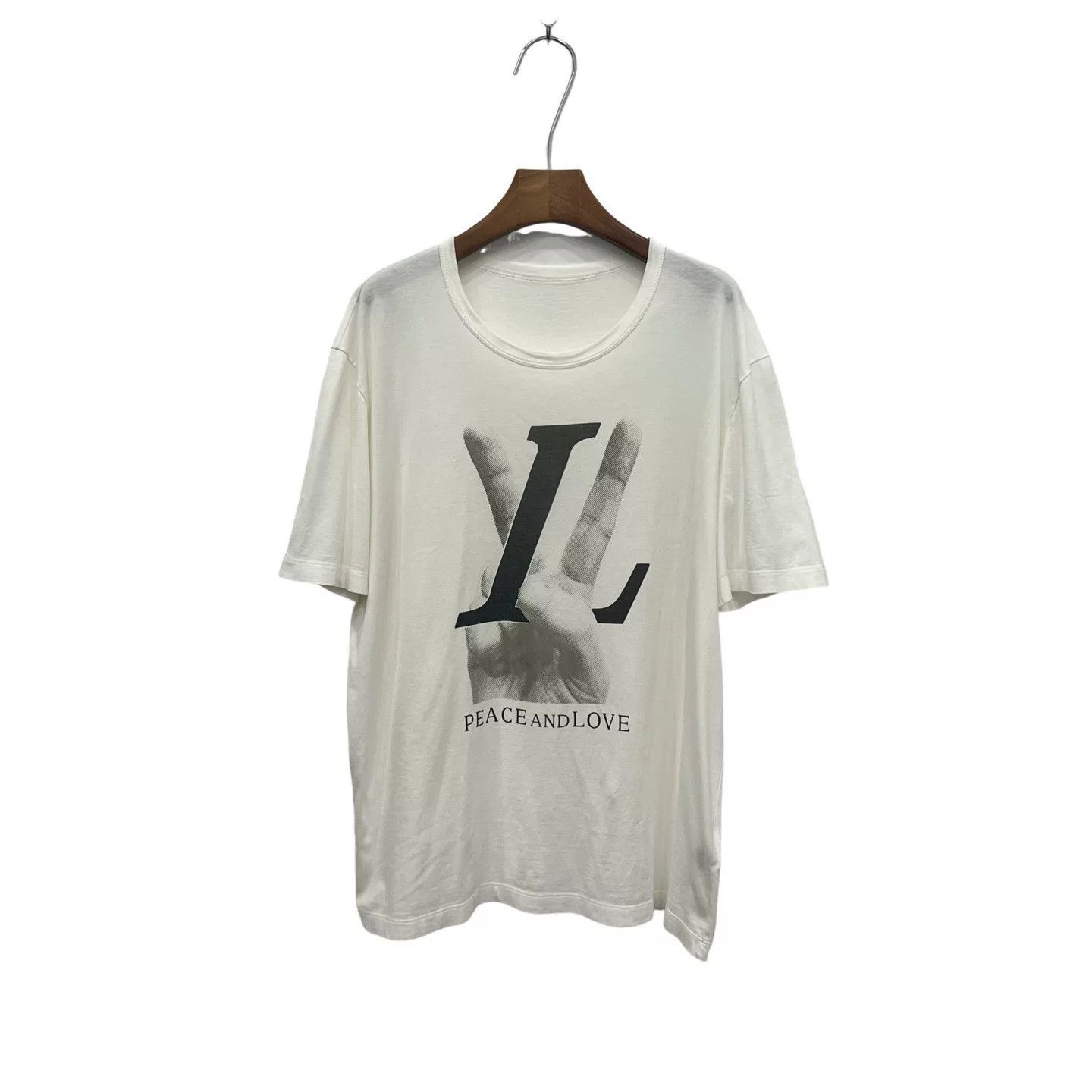 Louis Vuitton Louis Vuitton LV V Sign Short-Sleeve Size US XL / EU 56 / 4 - 1 Thumbnail