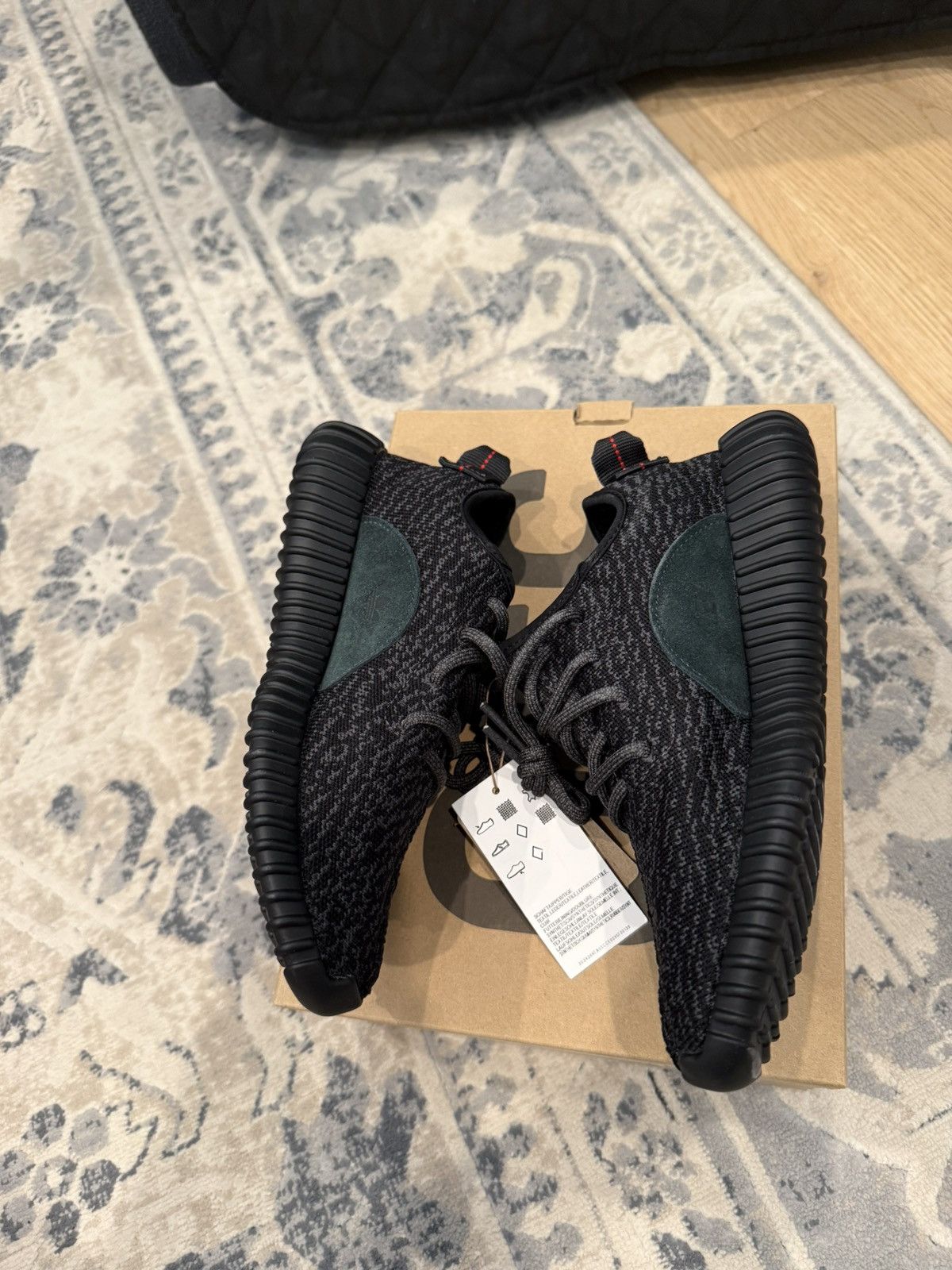 Adidas Yeezy Boost 350 Pirate Black Size 5 Size US 5 / EU 37 - 4 Thumbnail