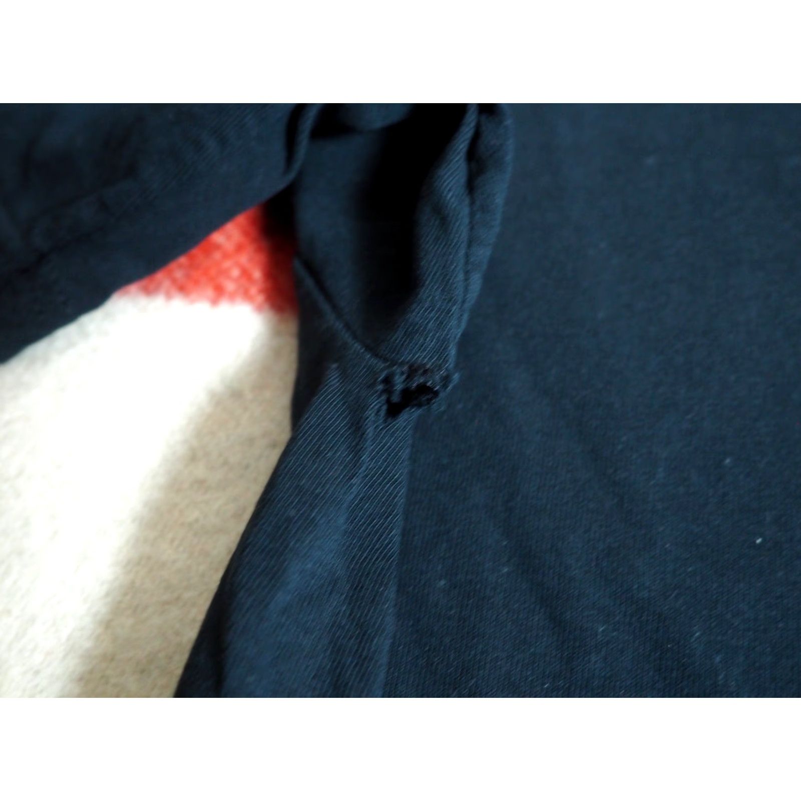 Gildan VTG Gildan T-Shirt Mens XL Black Tee Short Sleeve Crew Neck 90s Logo Graphic Print Size US XL / EU 56 / 4 - 6 Thumbnail