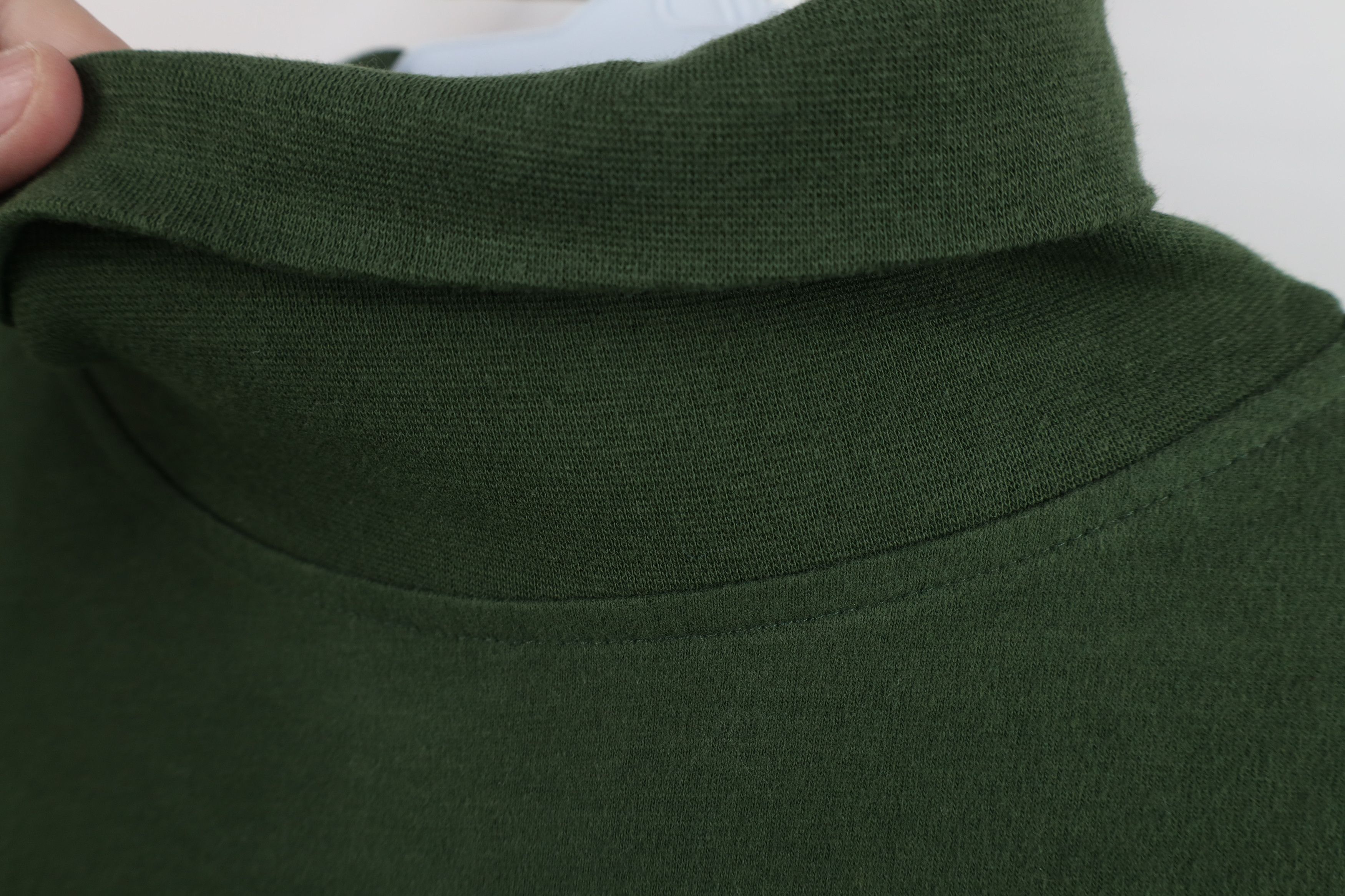 Vintage Vintage 90s Streetwear Blank Pocket Turtleneck T-Shirt Green Size US L / EU 52-54 / 3 - 5 Thumbnail