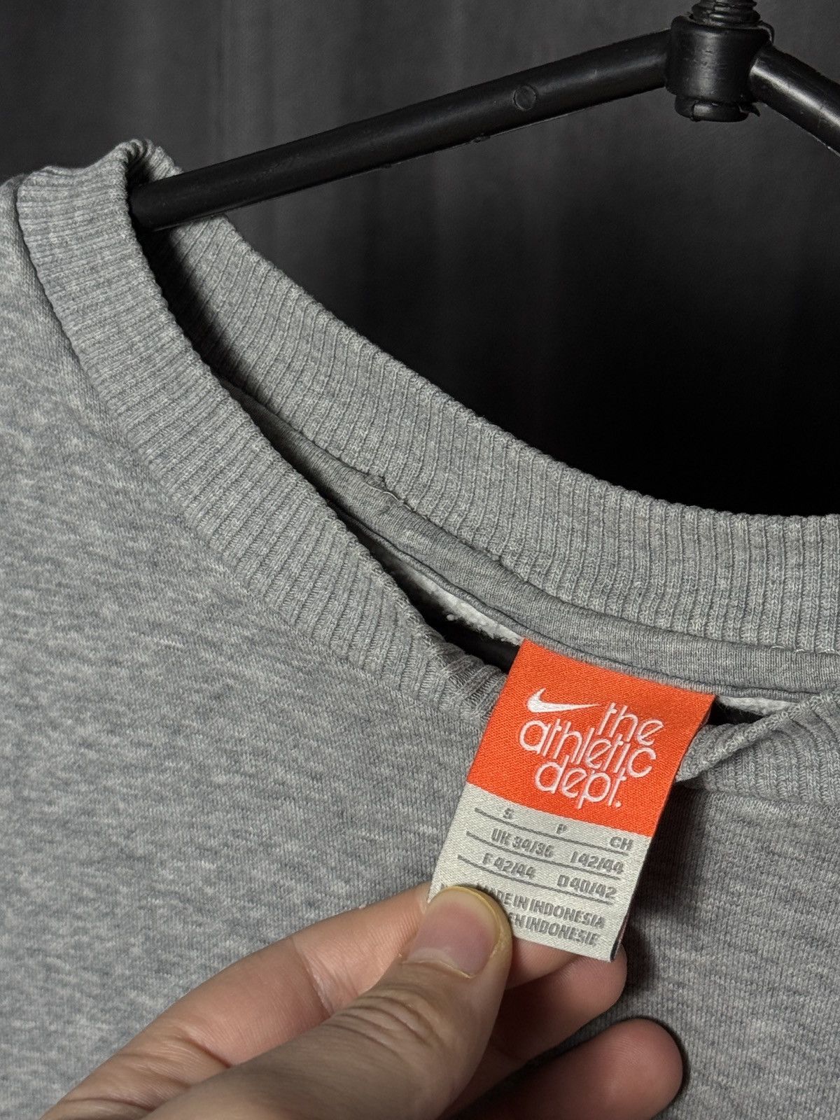 Nike Sweatshirt Nike Big Central Logo Style 90s Outdoor Drip Size US S / EU 44-46 / 1 - 3 Thumbnail