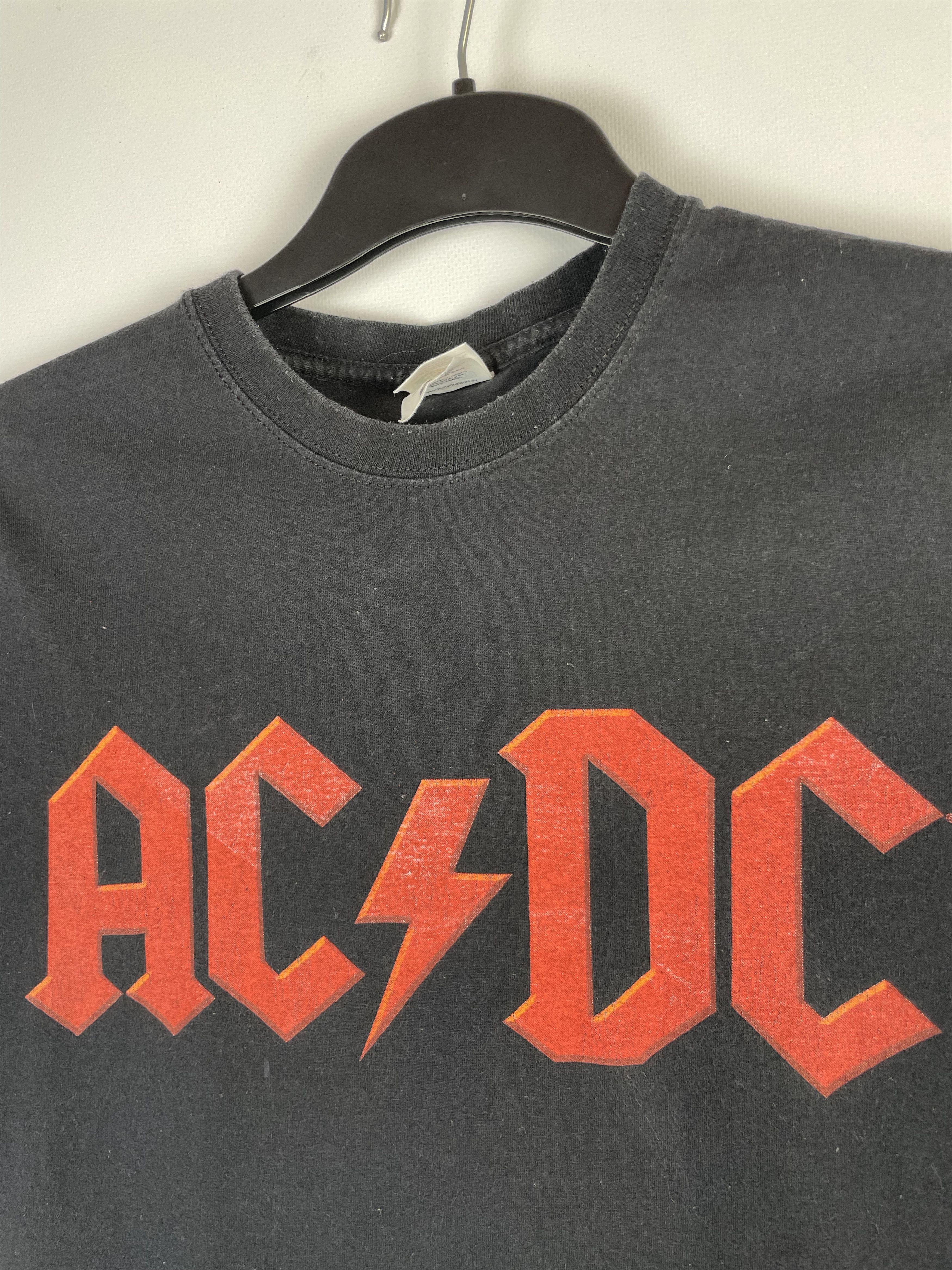 AC/DC × Band Tees × Vintage Vintage Ac/Dc T-shirt Black Size US S / EU 44-46 / 1 - 4 Thumbnail