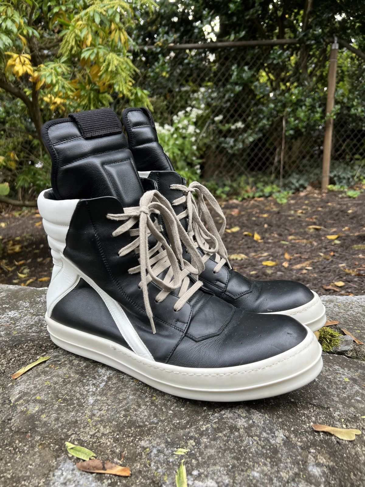 Rick Owens Rick Owens Black / White Geobaskets (45) | Grailed