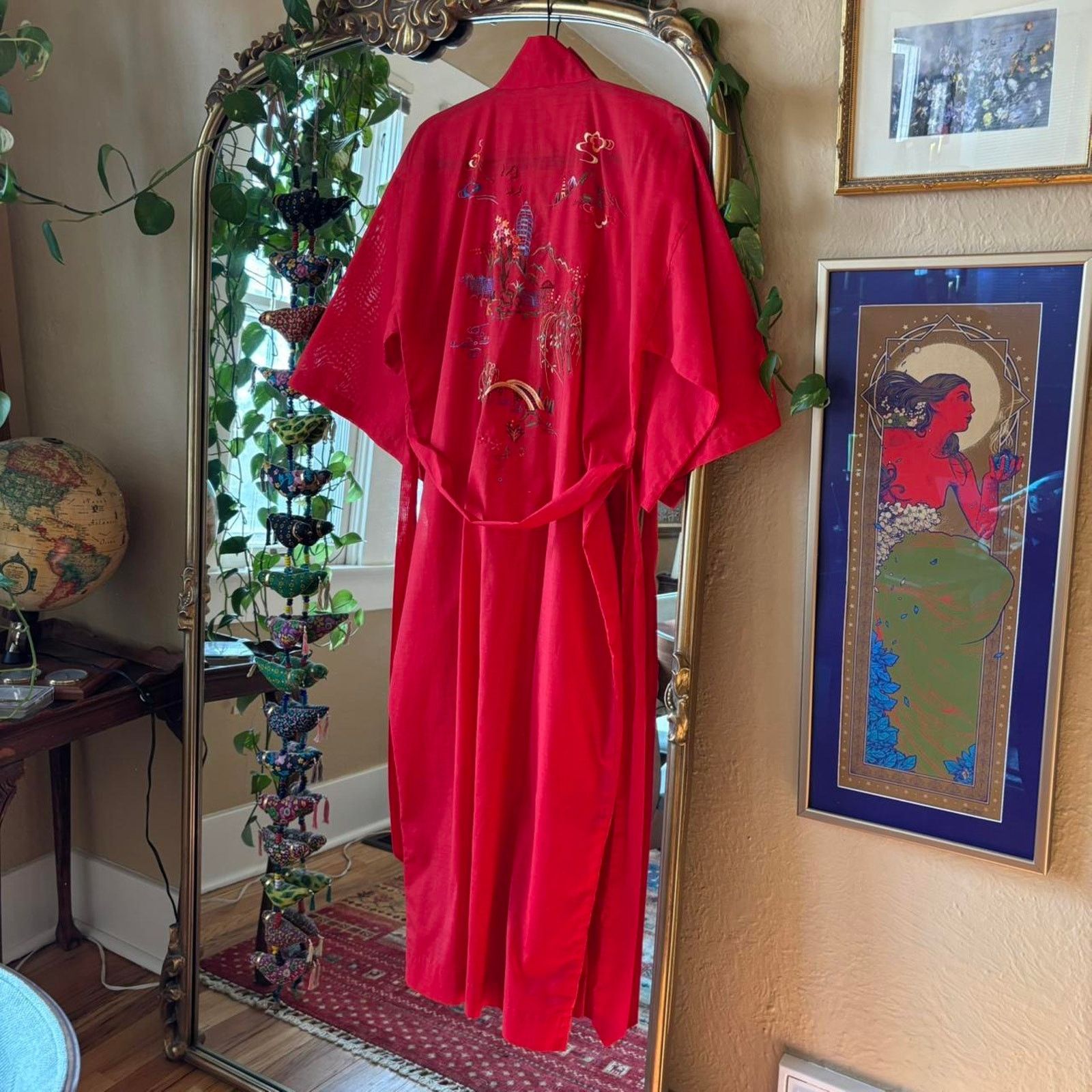 Vintage Vintage Hand Embroidered Chinese Red Belted Robe Medium Size M / US 6-8 / IT 42-44 - 3 Thumbnail