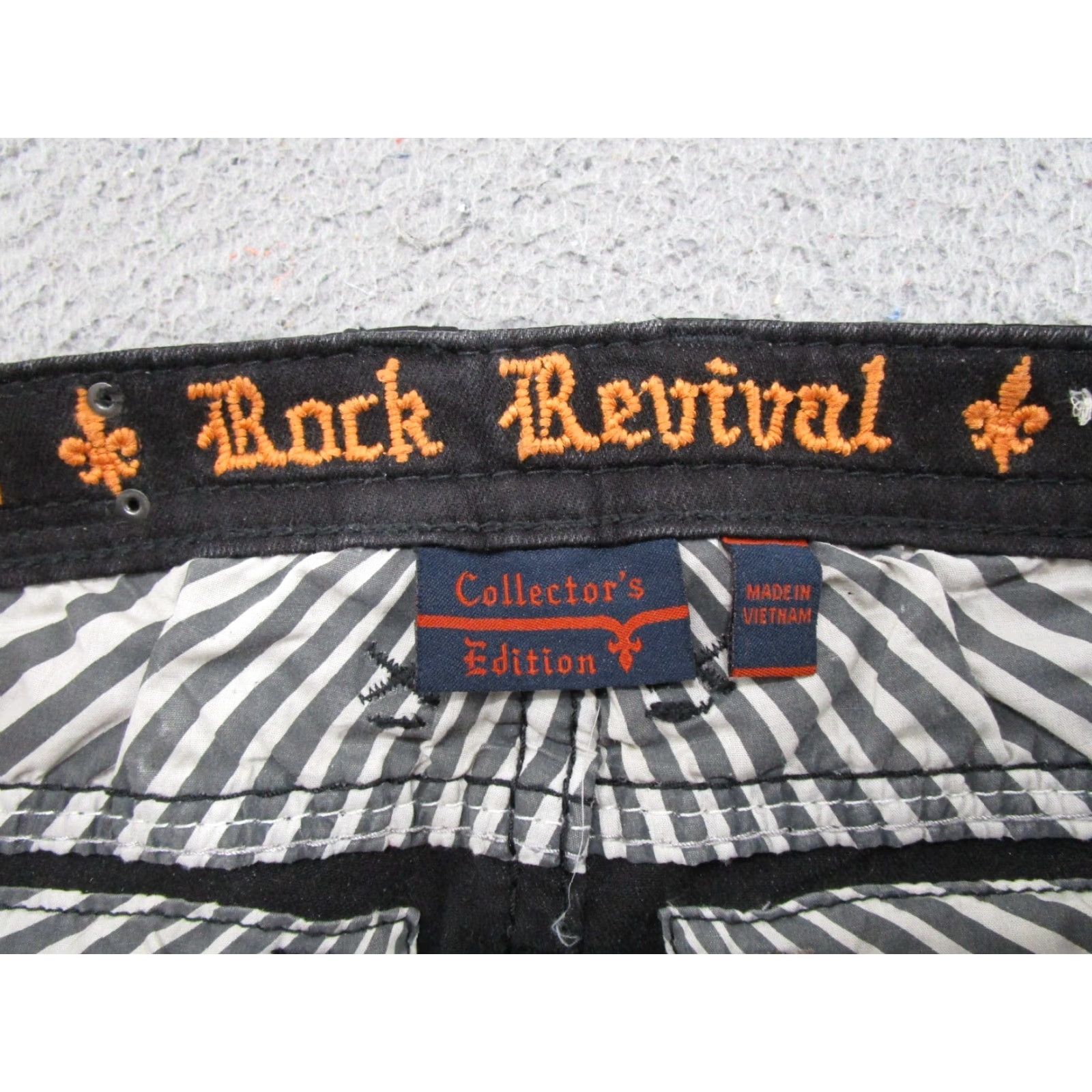 Vintage VINTAGE ROCK REVIVAL NURI EASY SKINNY SIZE 33 LIMITED EDITION BLACK JEANS 336/935 RARE Size 24" / US 00 / IT 34 - 4 Thumbnail