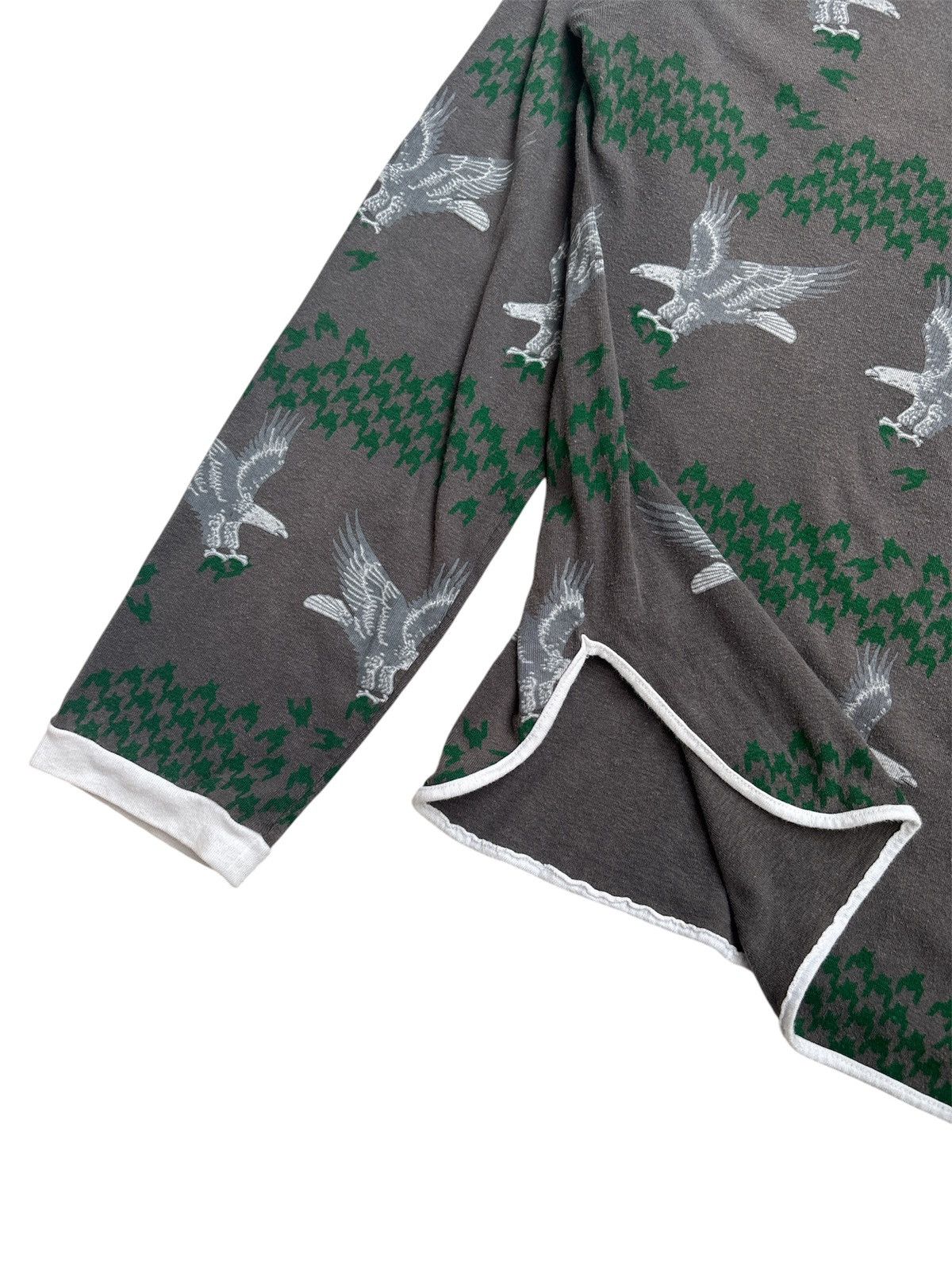 Maison MIHARA YASUHIRO V-Neck Eagle Graphic T-shirt Size US M / EU 48-50 / 2 - 5 Thumbnail
