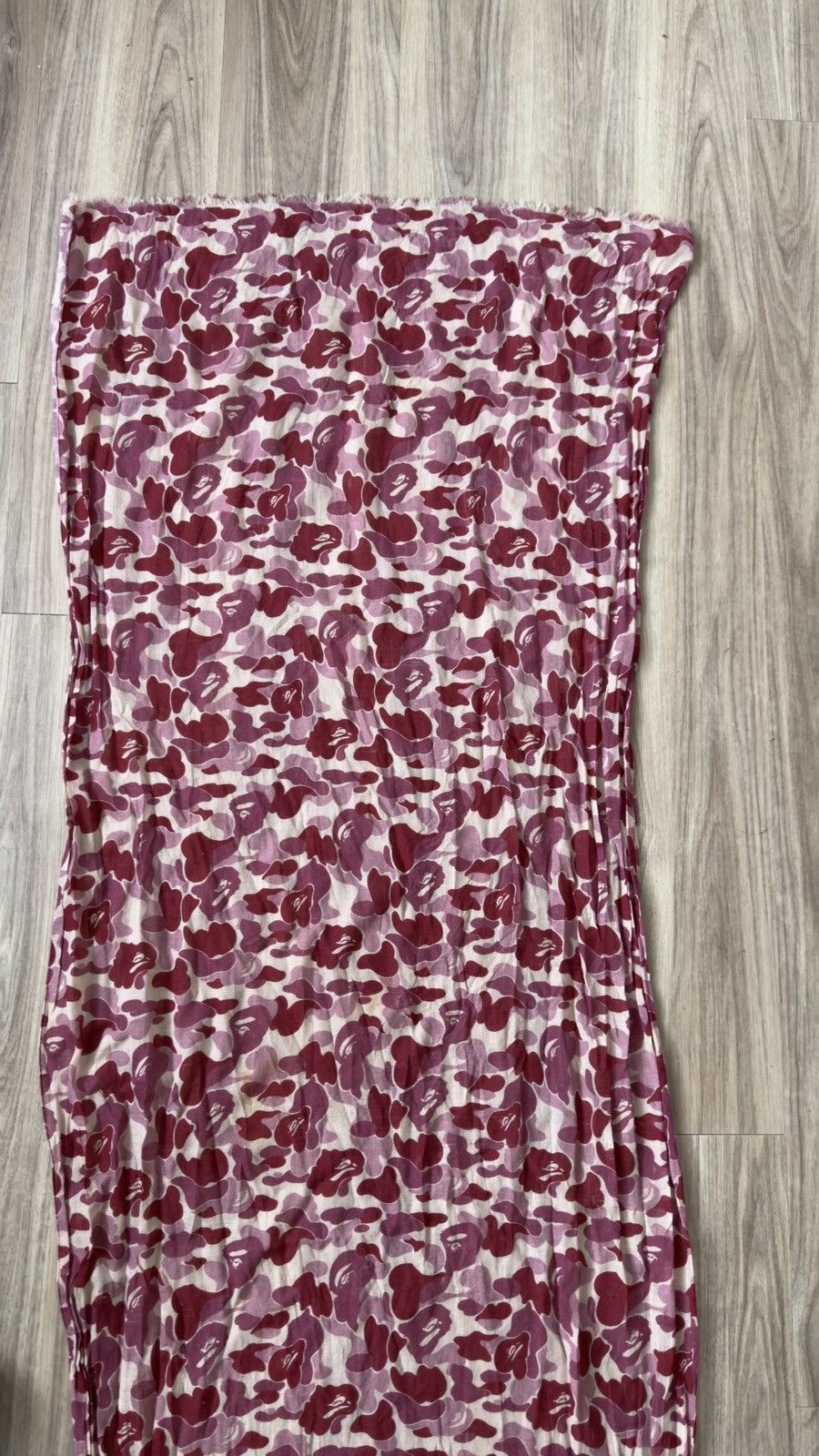 Bape Bape Silk Scarf Red Size ONE SIZE - 7 Thumbnail