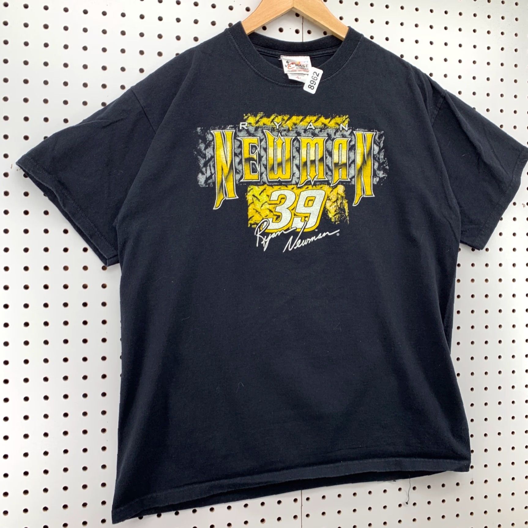 Vintage VINTAGE Chase Authentics NASCAR Ryan Newman #39 T-Shirt Mens Large Black Short Sleeve Graphic Cars Sports Size US L / EU 52-54 / 3 - 3 Thumbnail