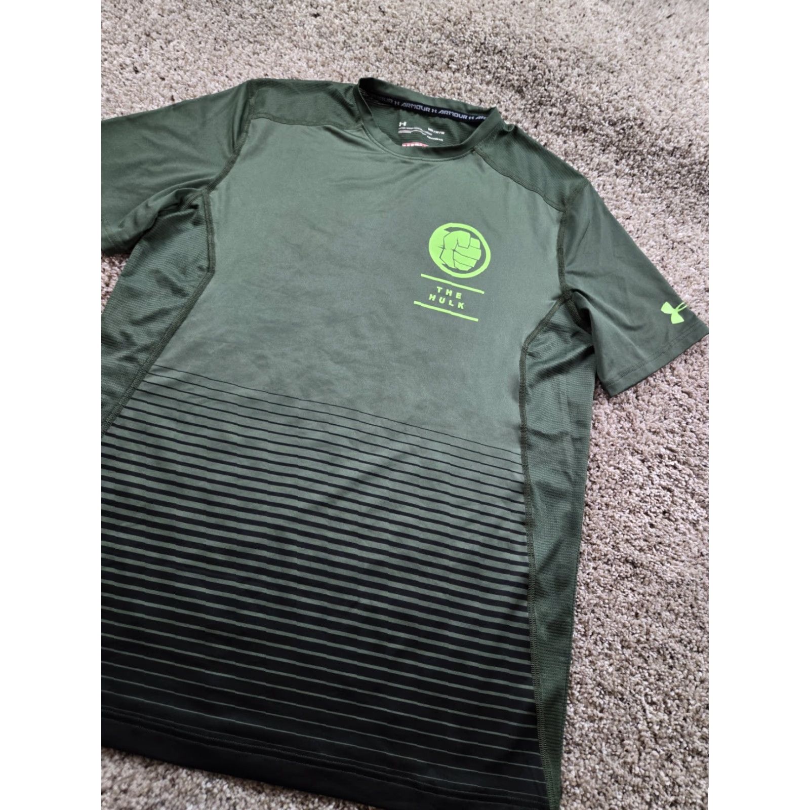 Under Armour Under Armour Hulk Shirt Mens M Green HeatGear Tee Marvel Graphic Print Short Sleeve Athletic Brand Logo Size US M / EU 48-50 / 2 - 2 Thumbnail