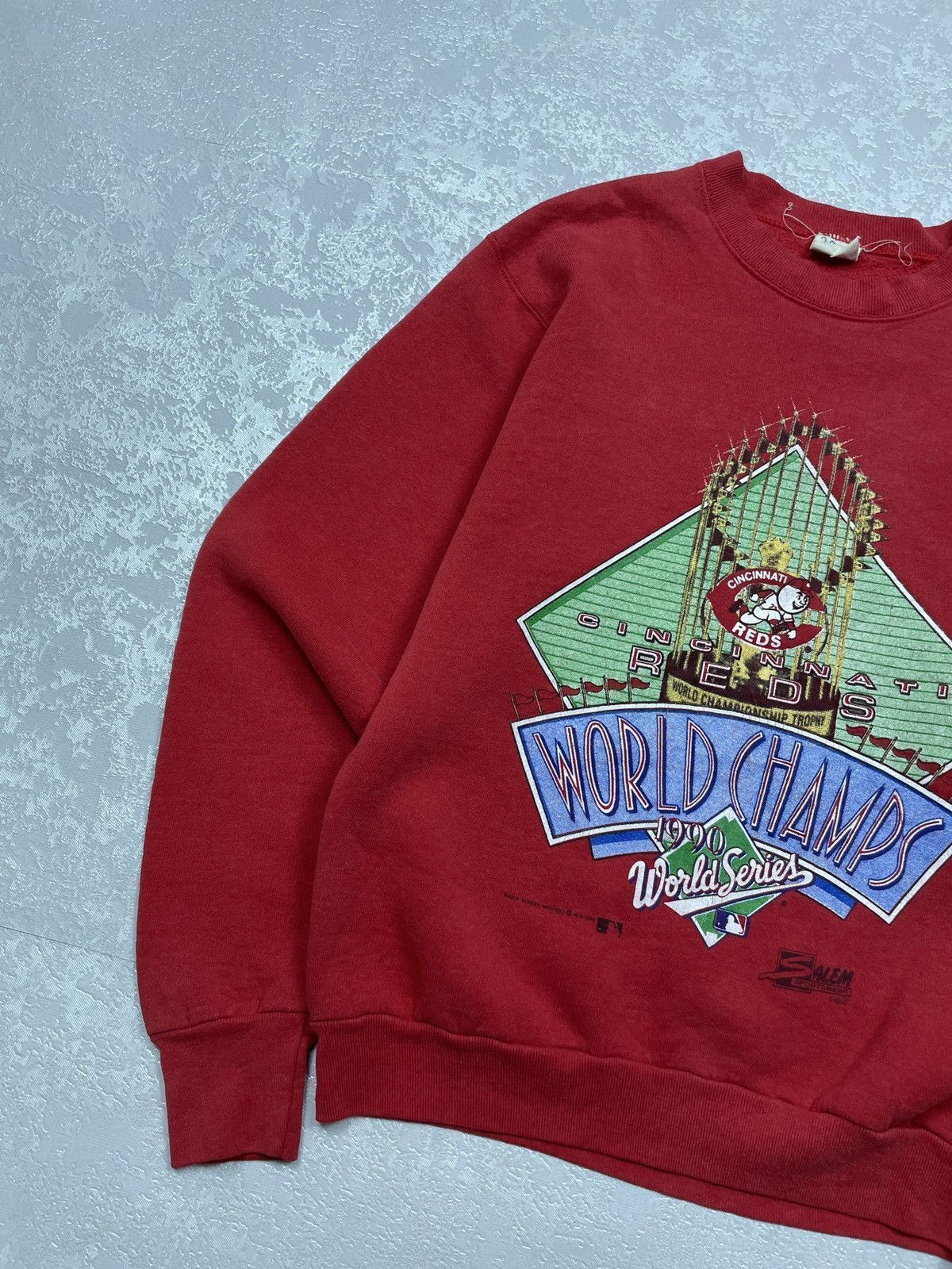 MLB Vintage 1990 Cincinnati reds world champion sweatshirt Size US S / EU 44-46 / 1 - 2 Thumbnail